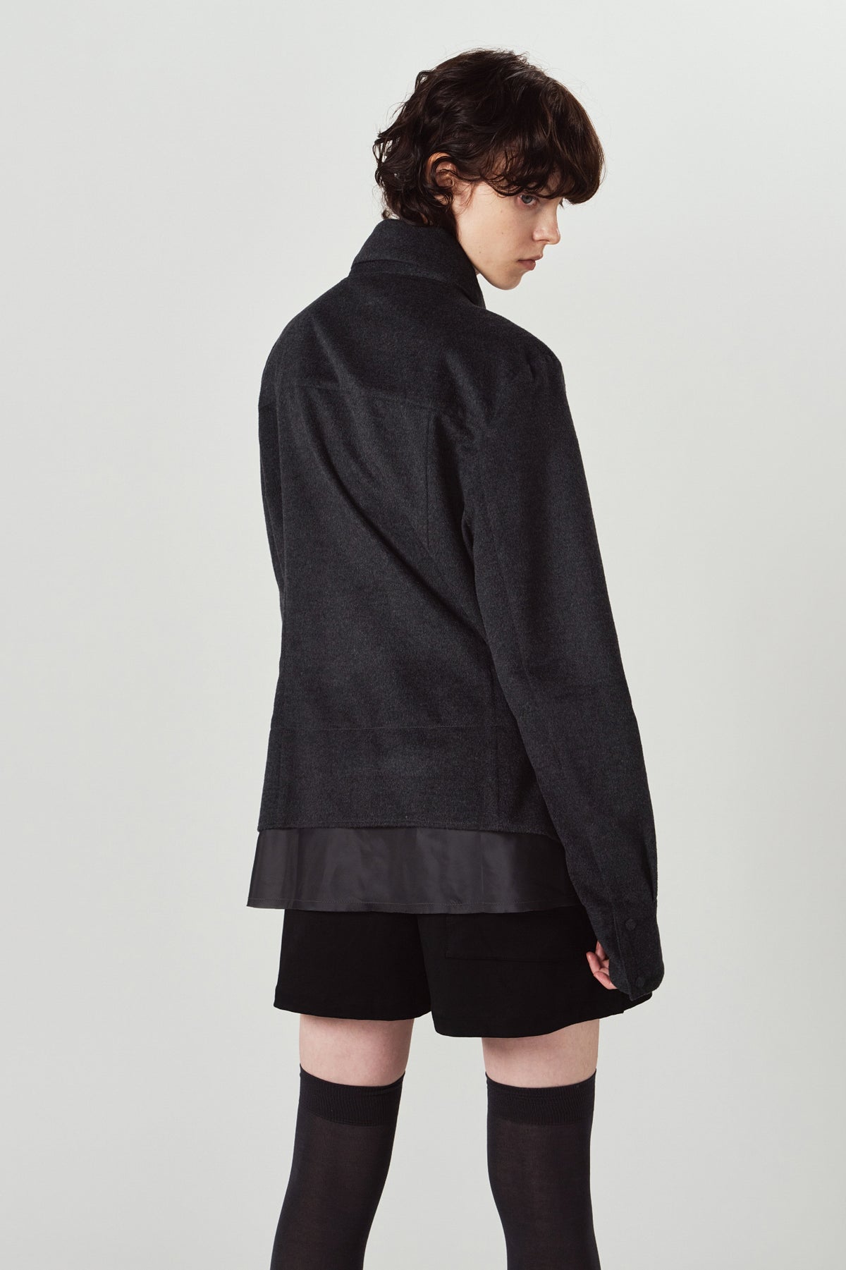 raw edge shirt/charcoal
