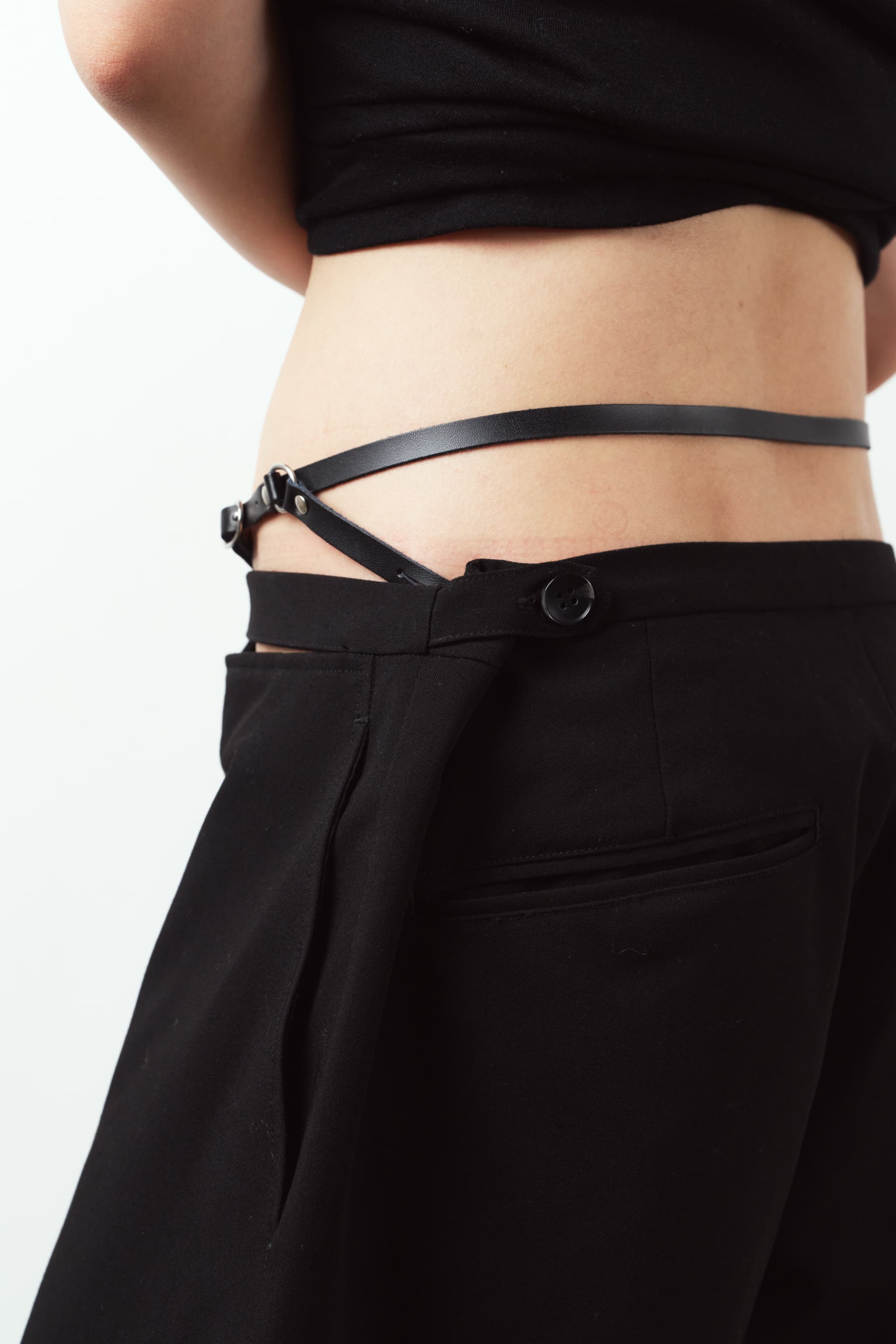 spaghetti pants/black | KNUTH MARF