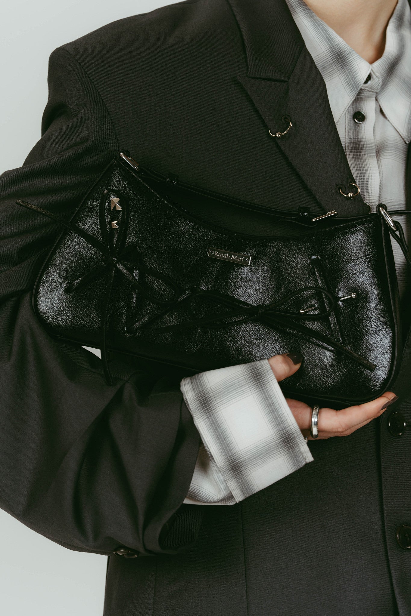 ribbon accent bag/black