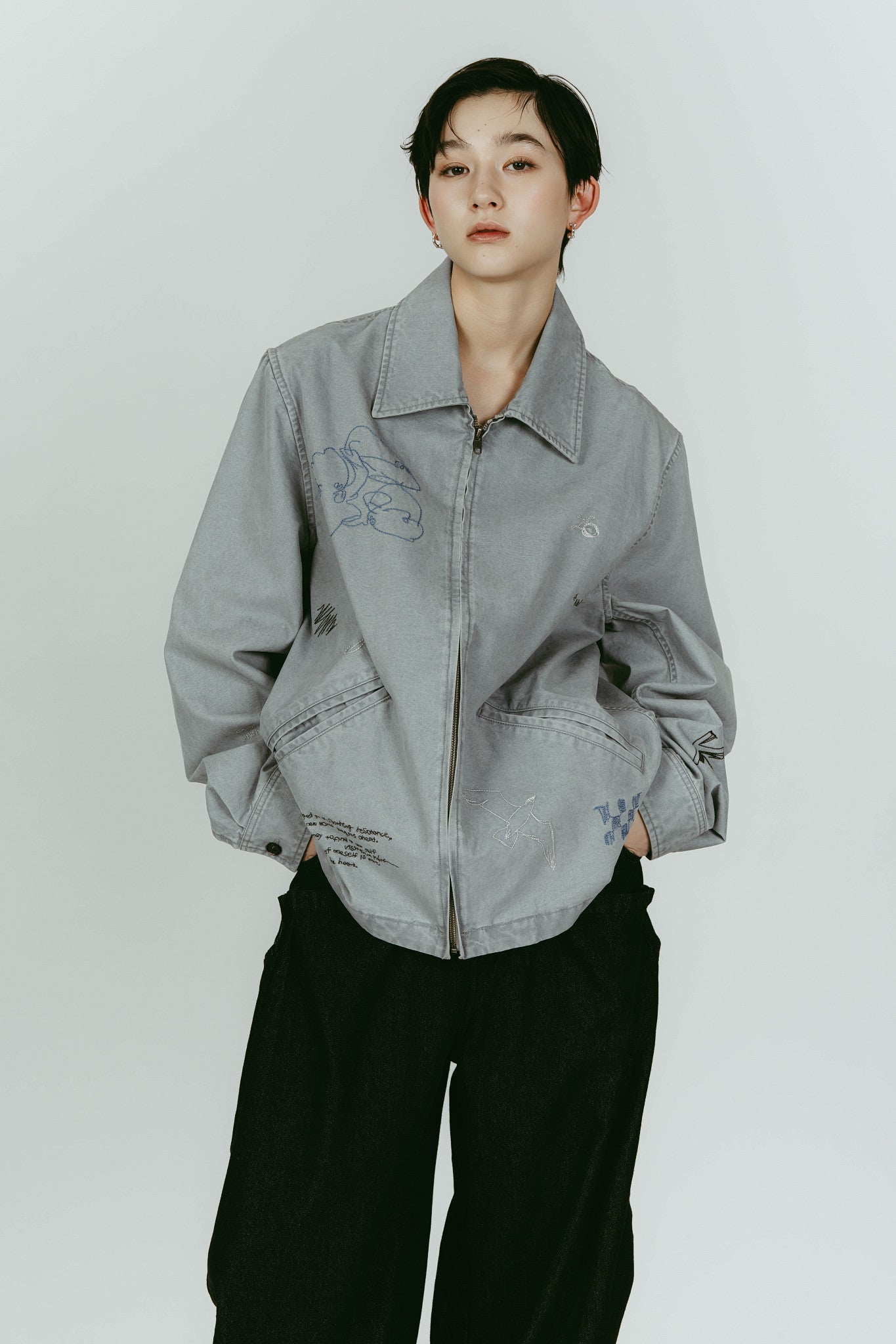 embroidered jacket(unisex)/blue