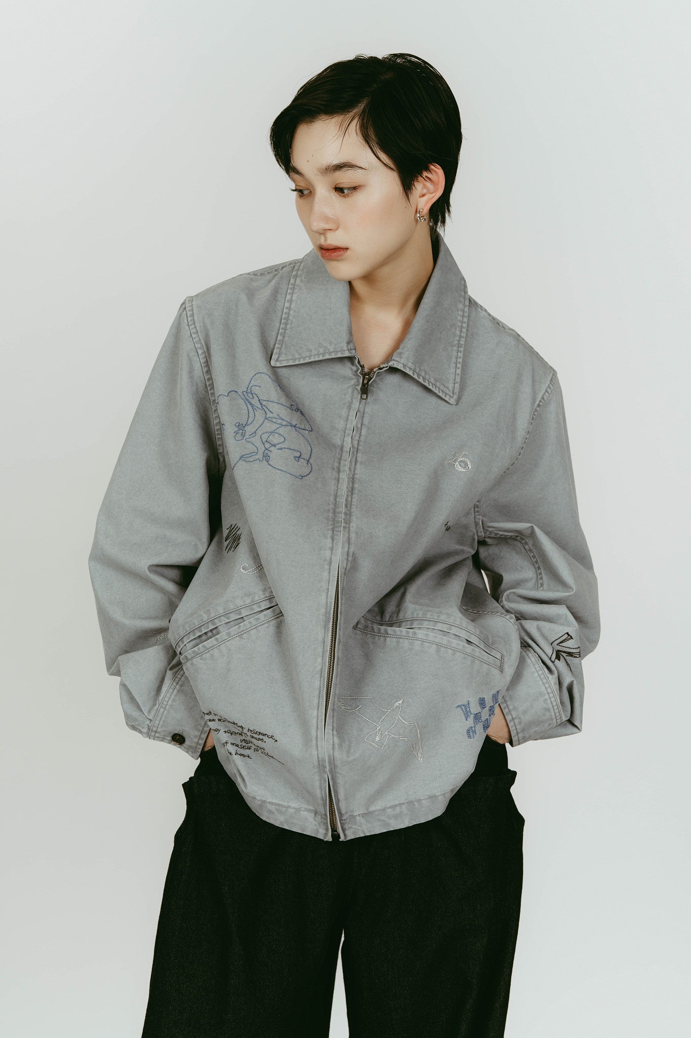 embroidered jacket(unisex)/blue