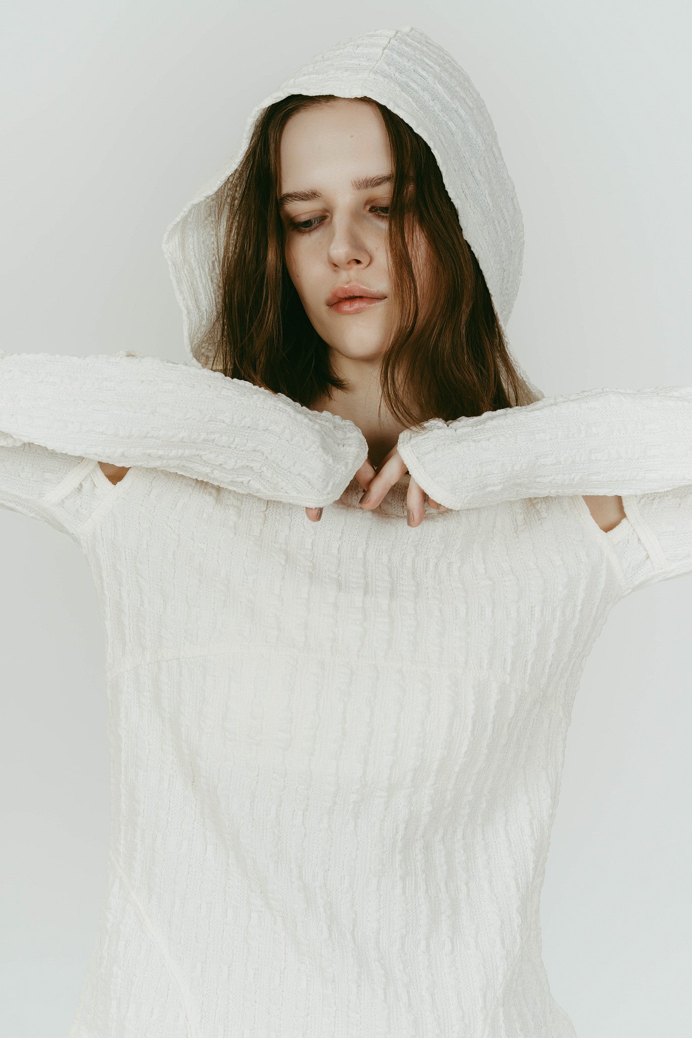 hooded jacquard top/white