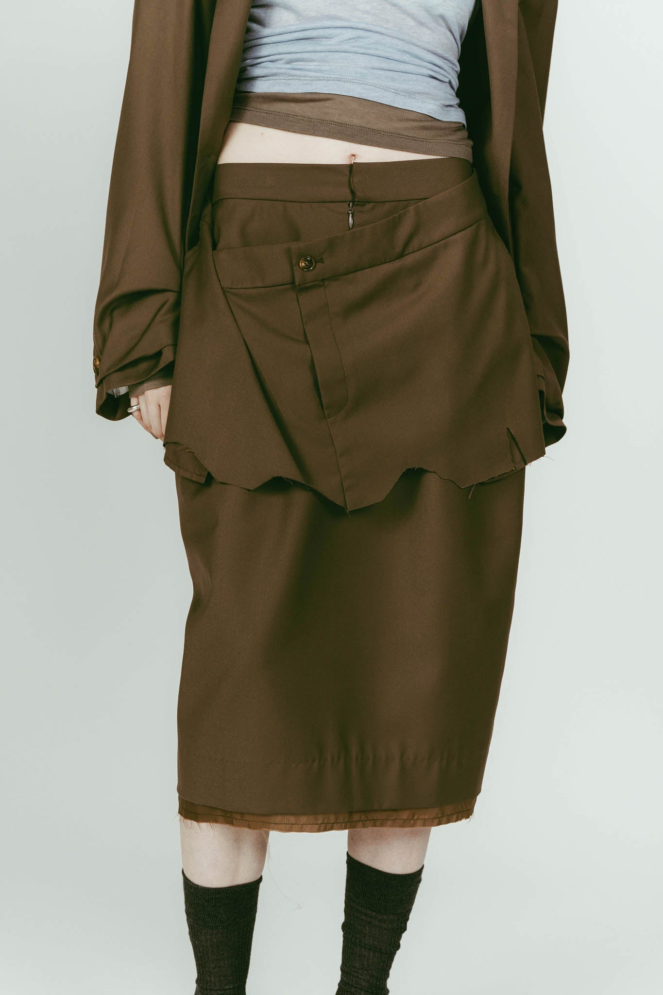 cut layered mid length skirt/brown