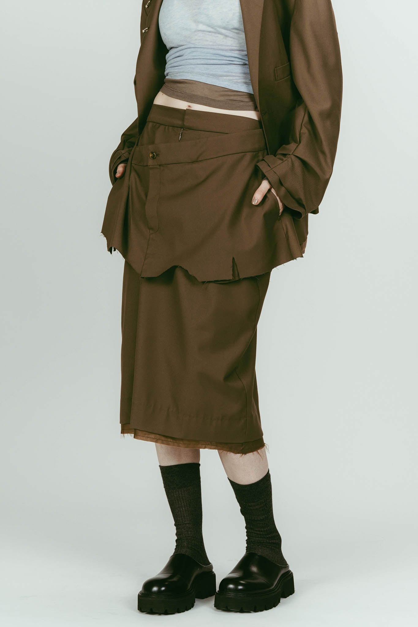 cut layered mid length skirt/brown