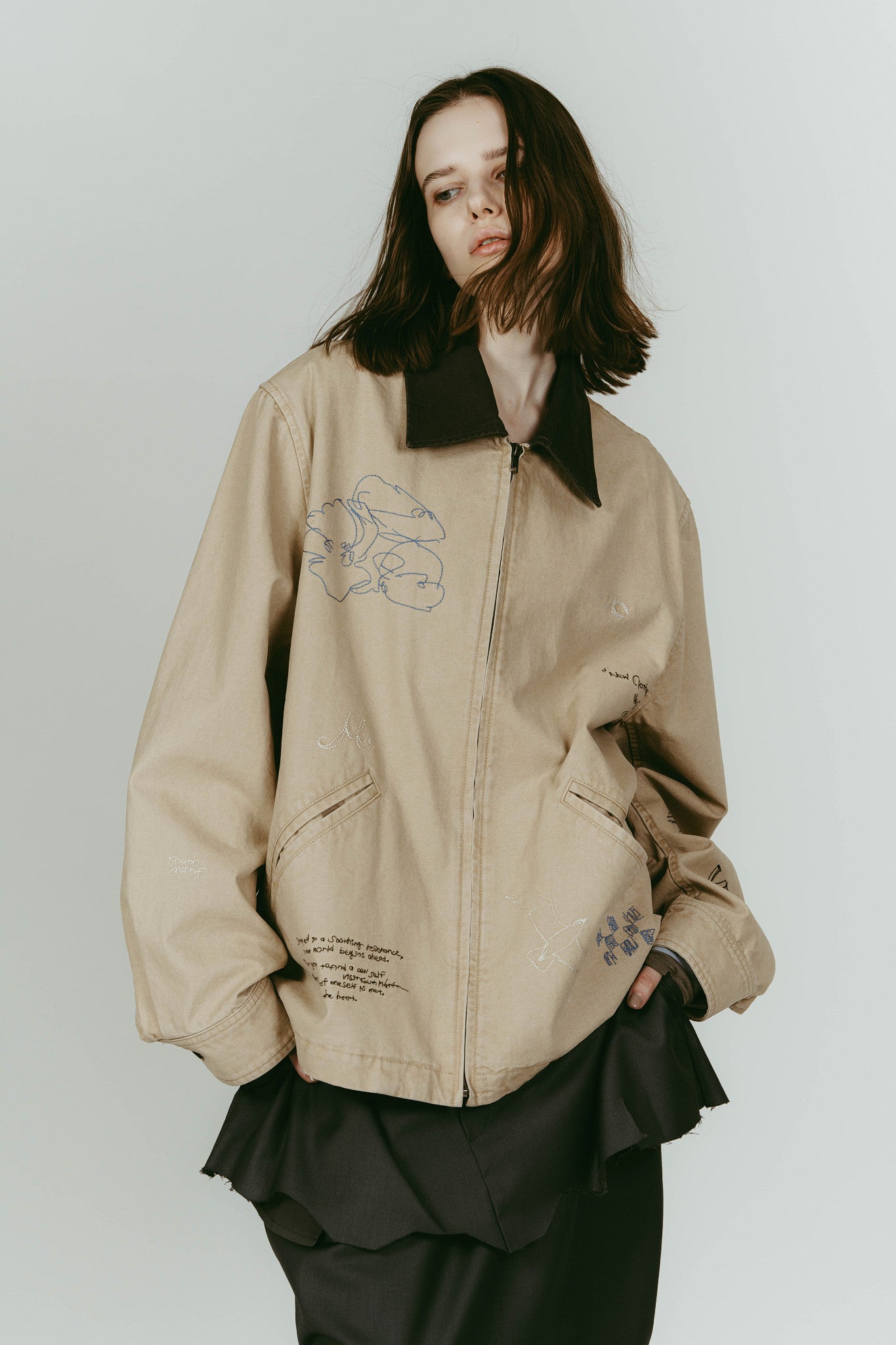 embroidered jacket(unisex)/beige