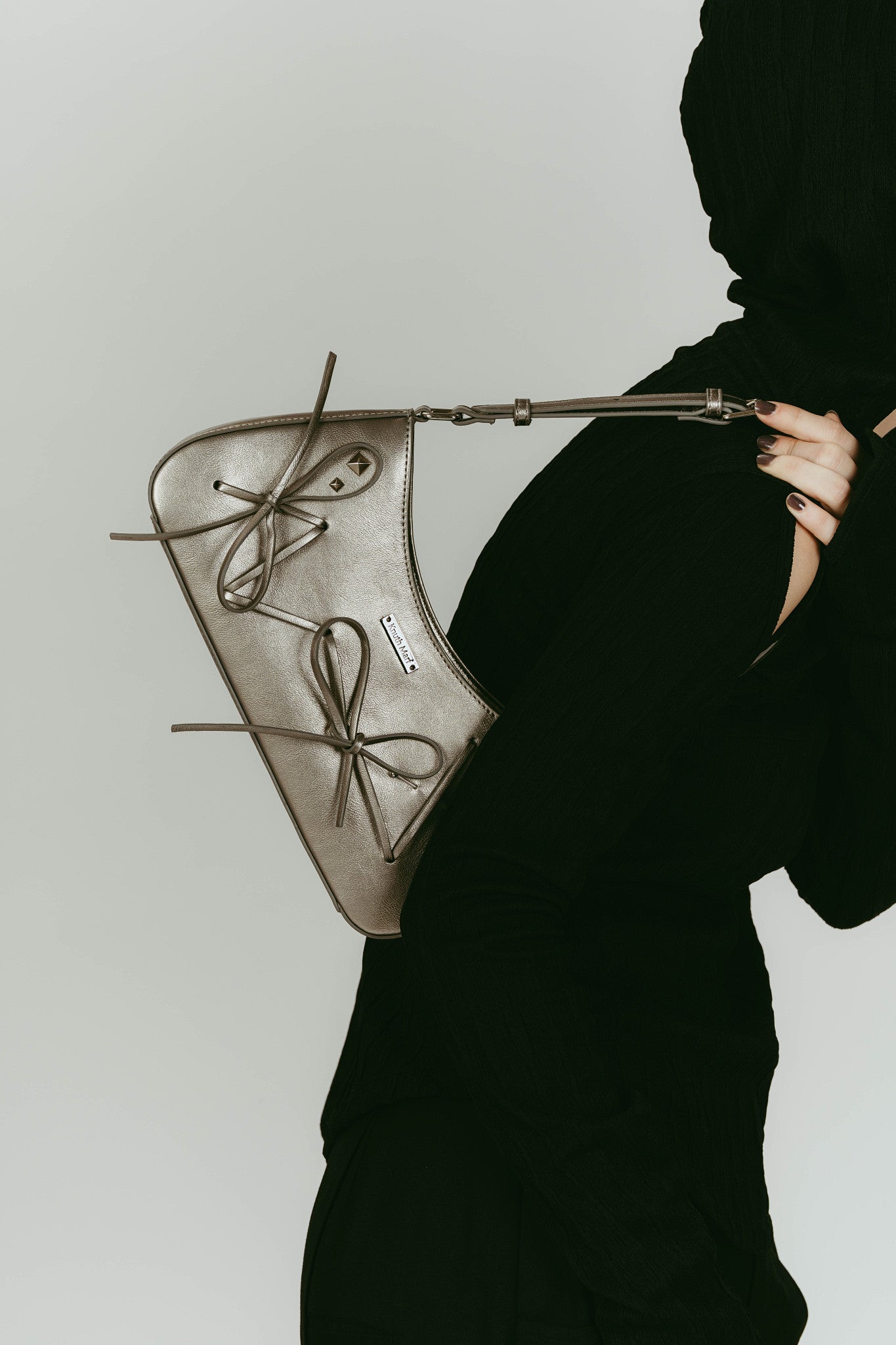 ribbon accent bag/silver