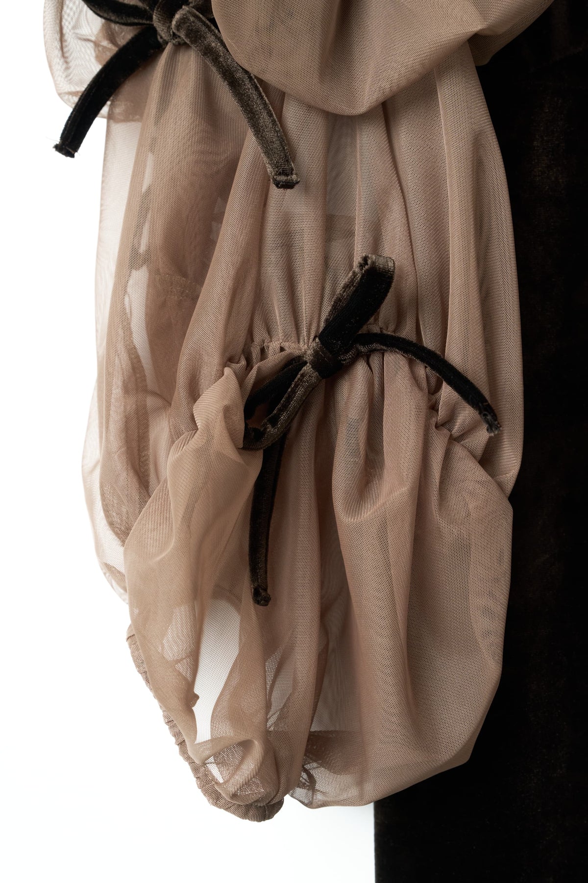 draped tulle dress/brown
