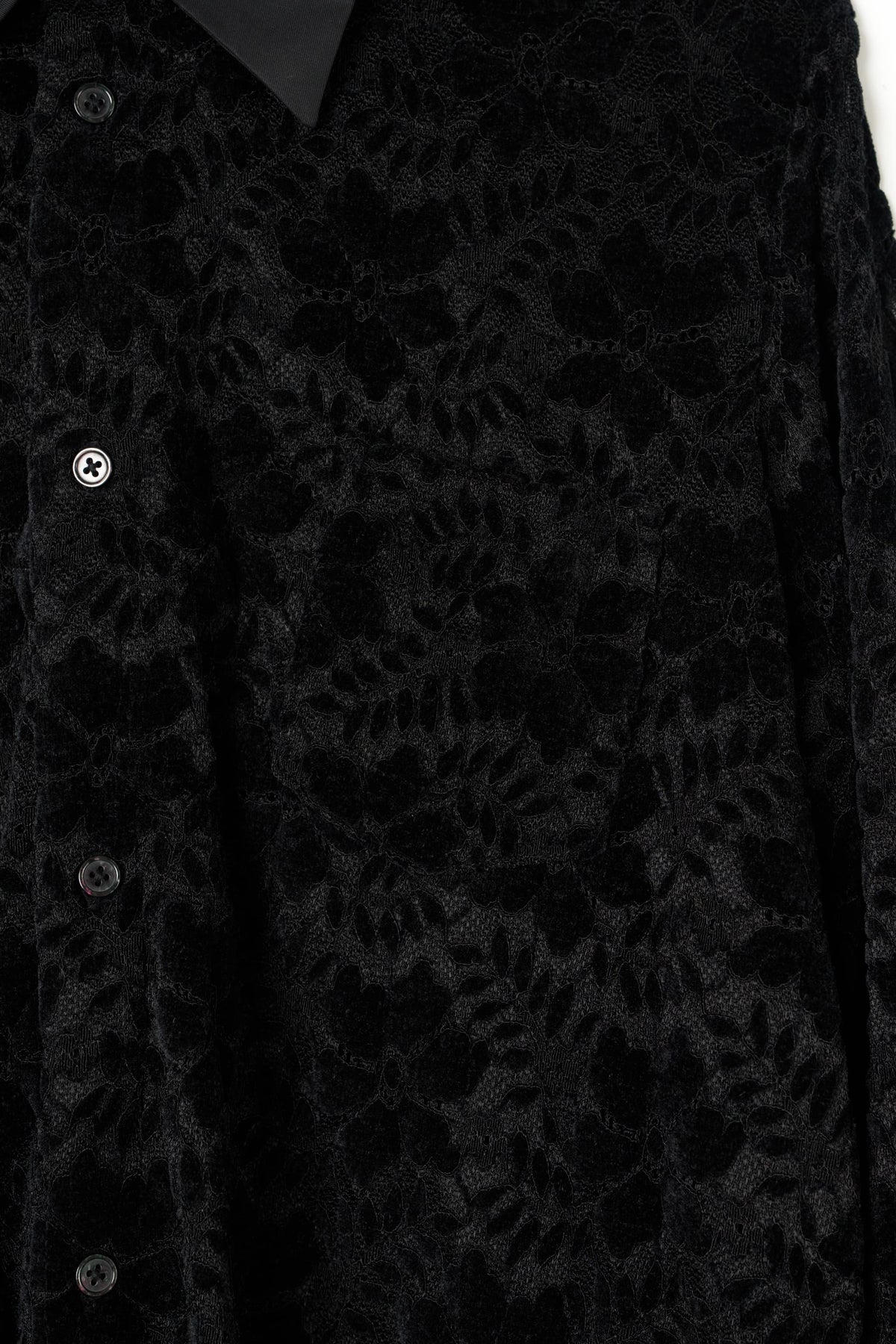 over lace shirt/black