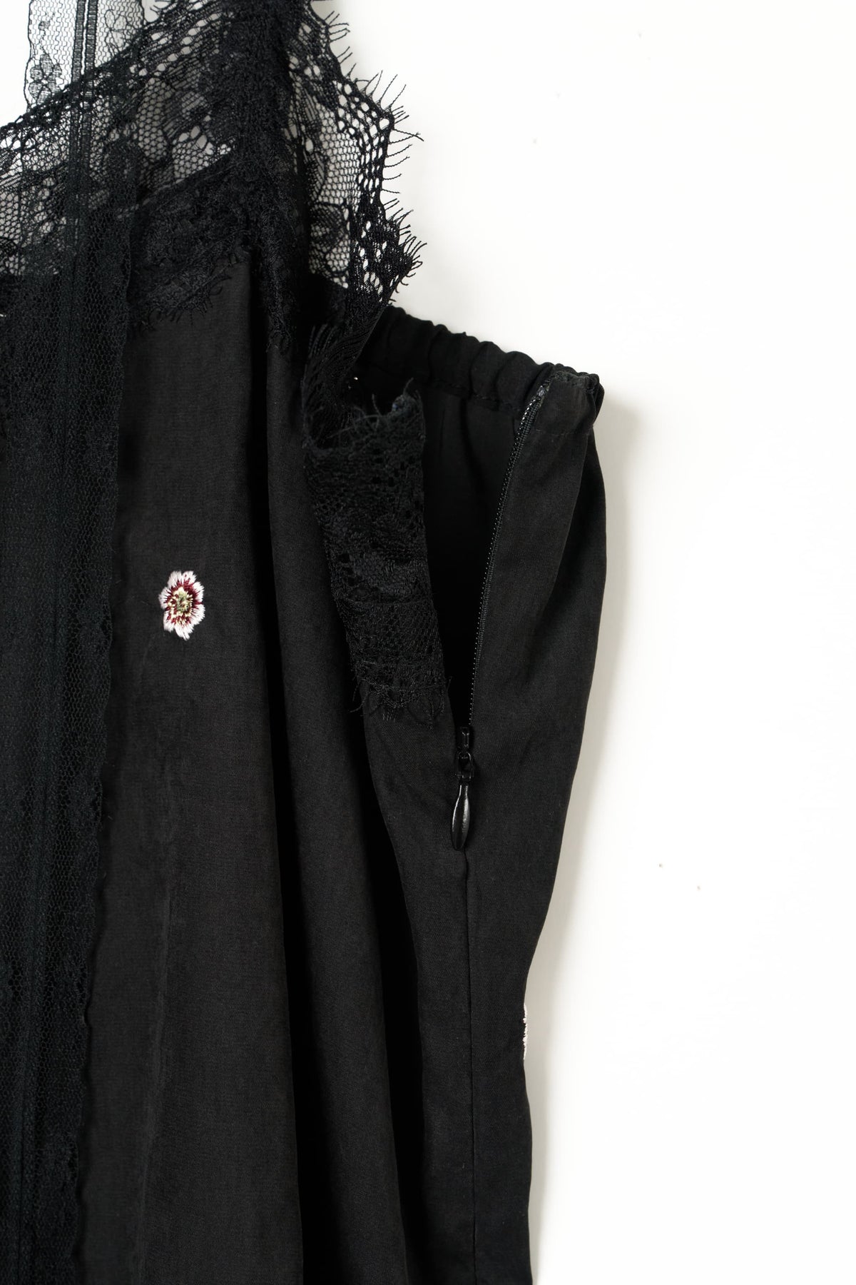 lace cami dress/black