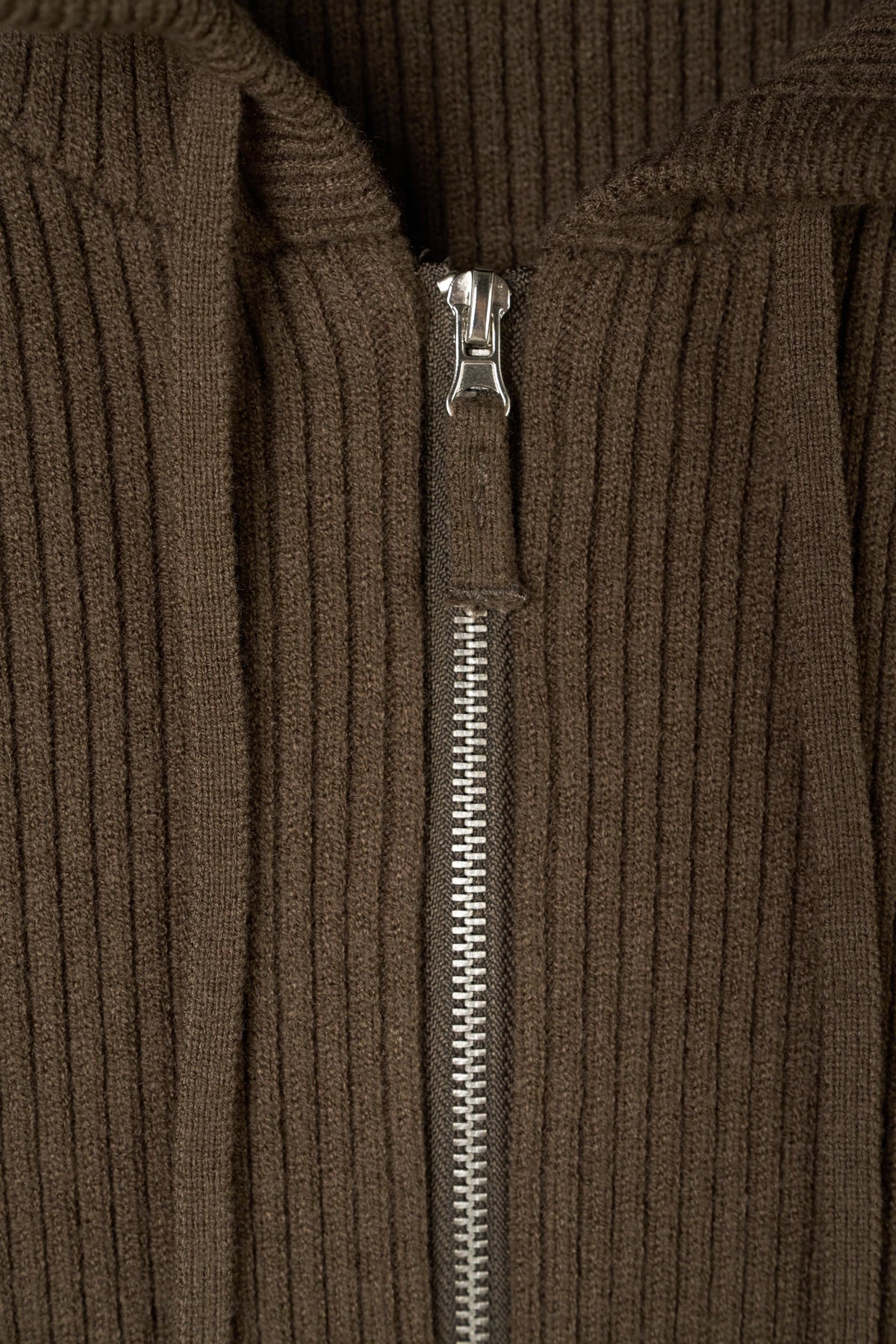 hooded knit parka/brown