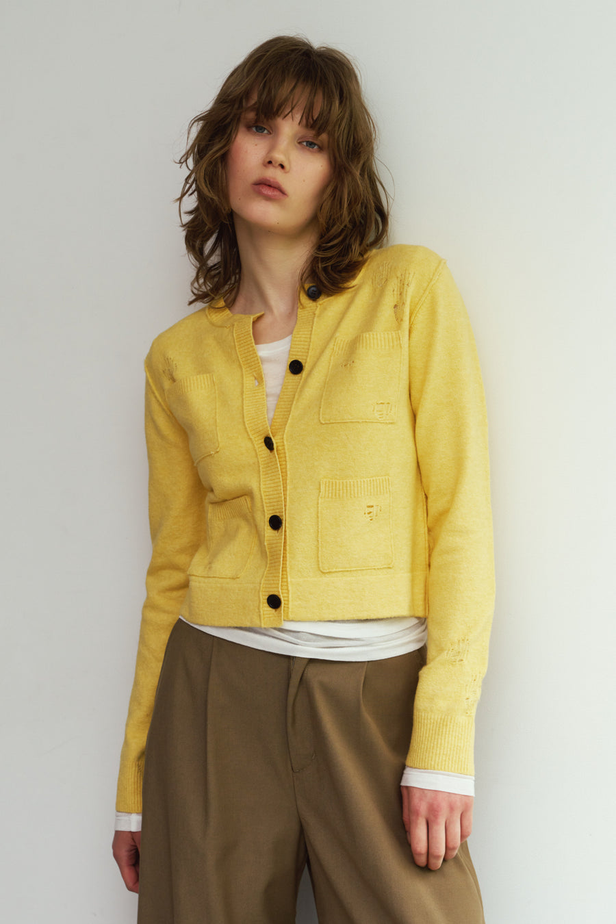 damaged pocket knit/yellow