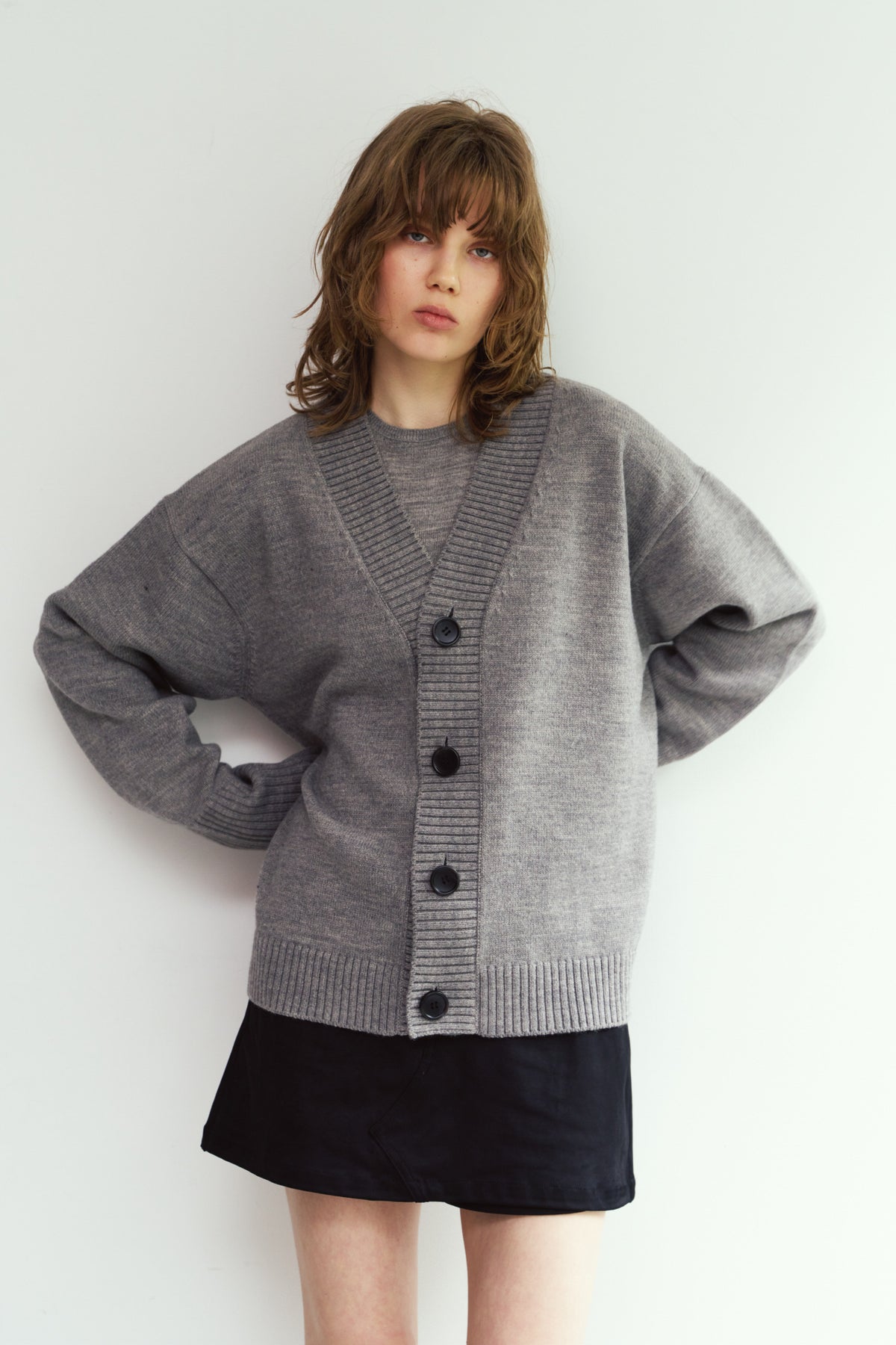 2-piece cardigan/gray
