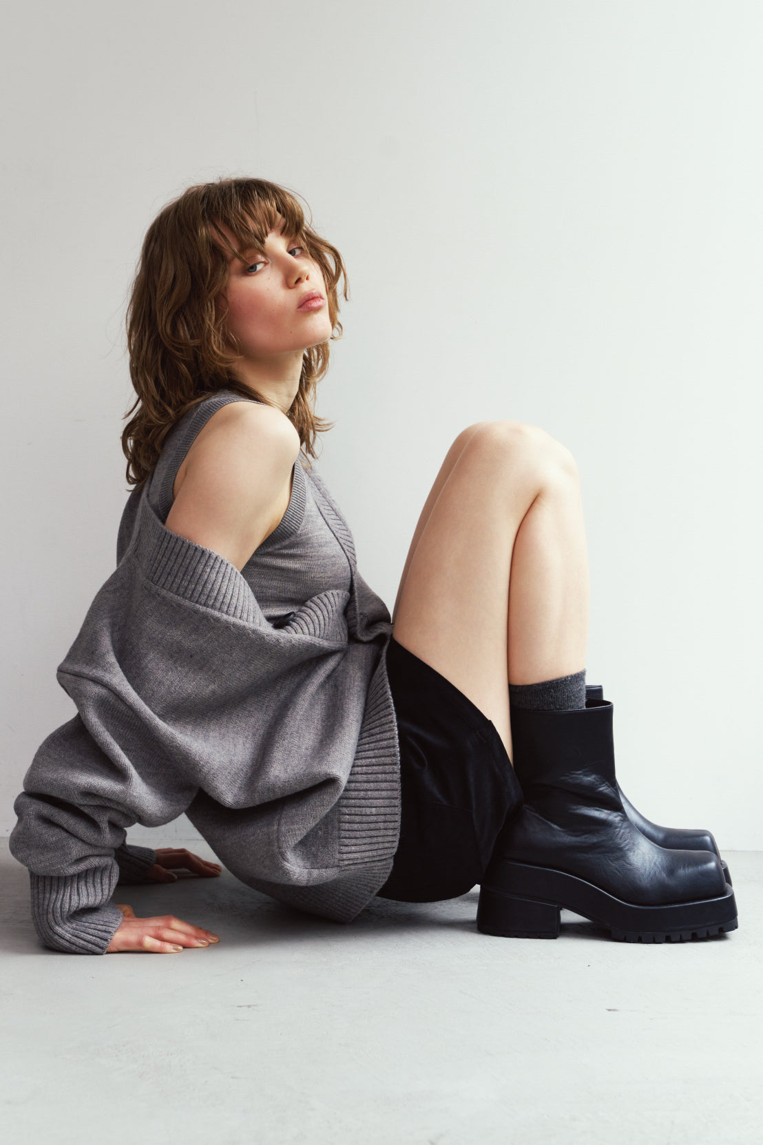 volume square boots/2color