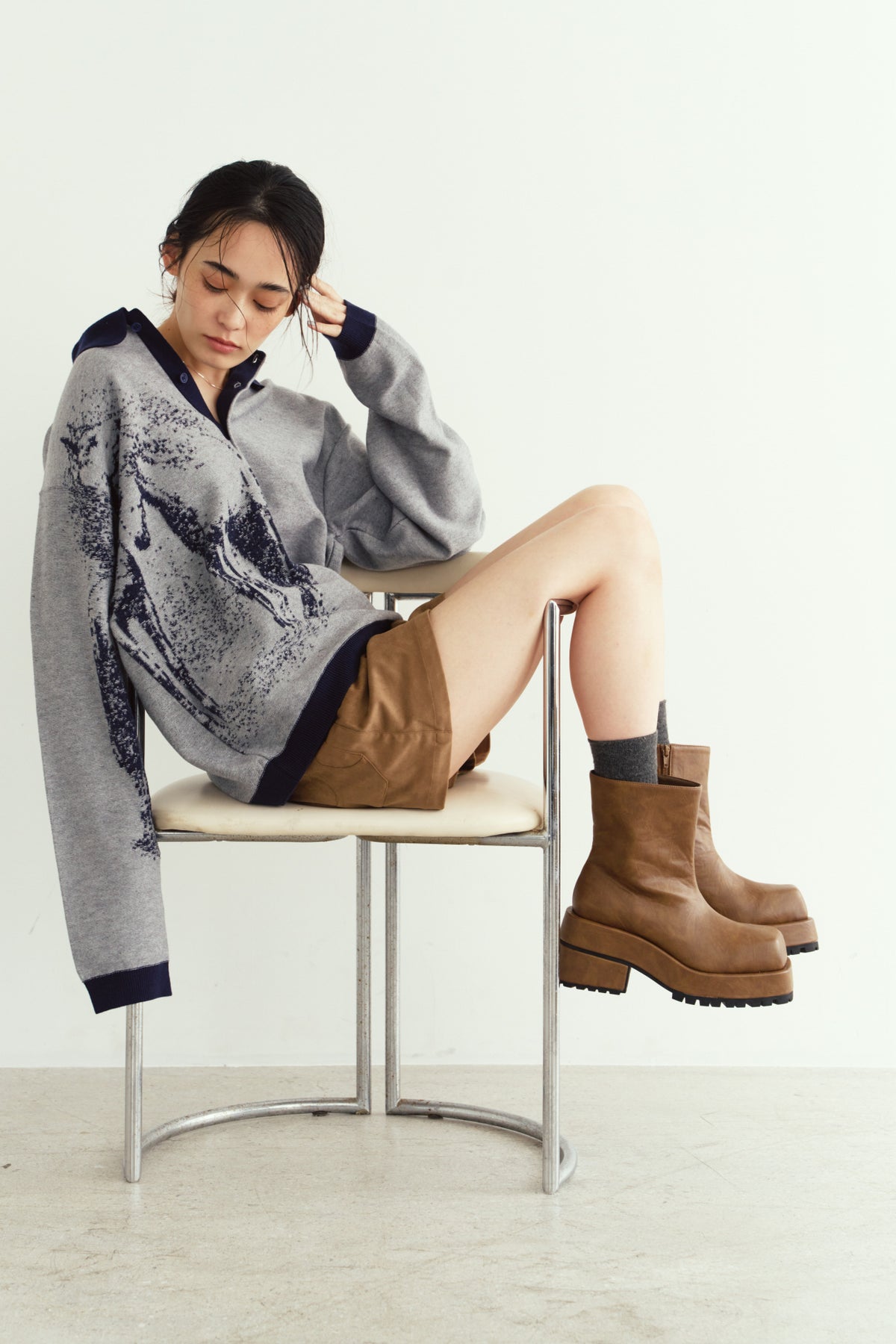 volume square boots/2color