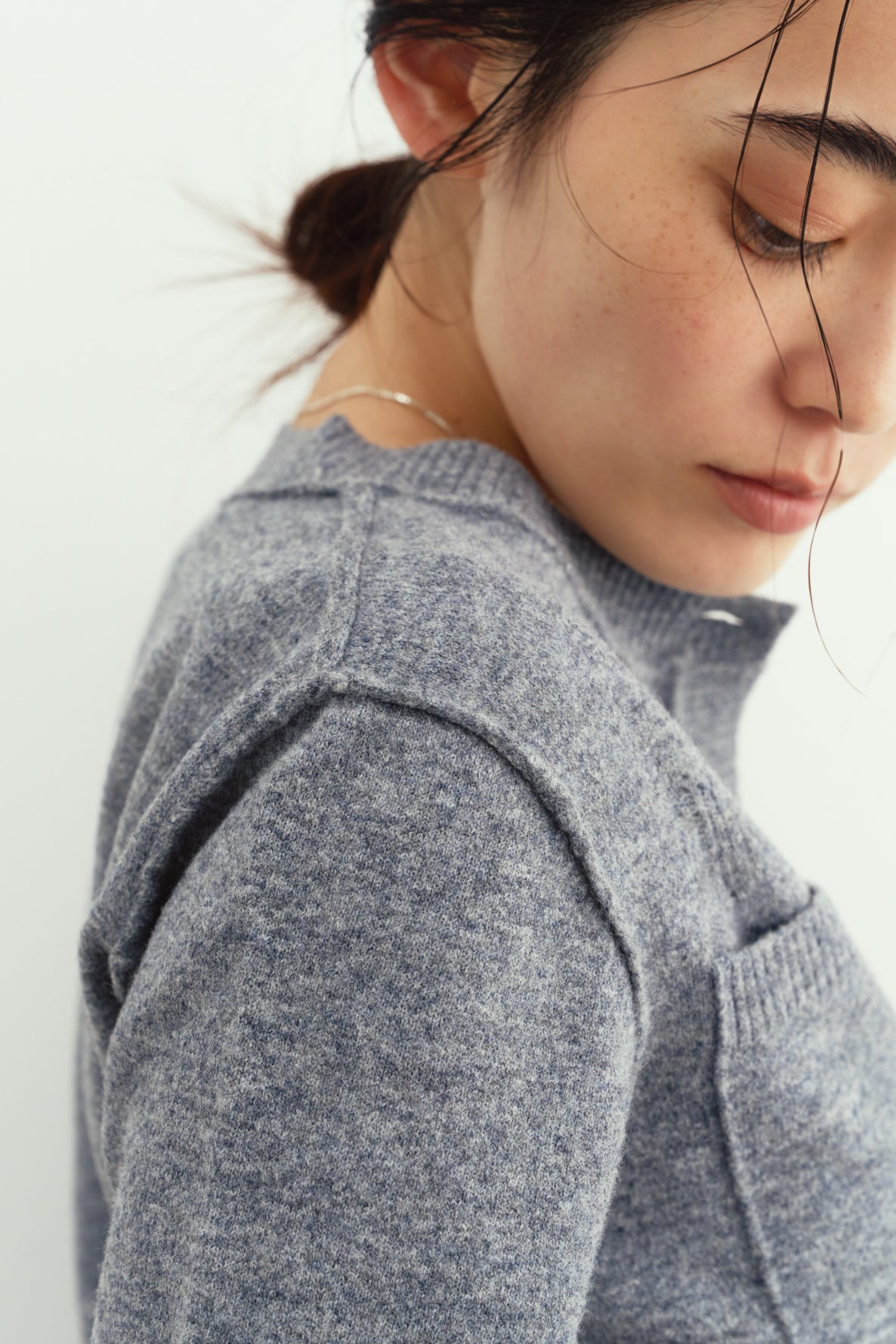 damaged pocket knit/gray