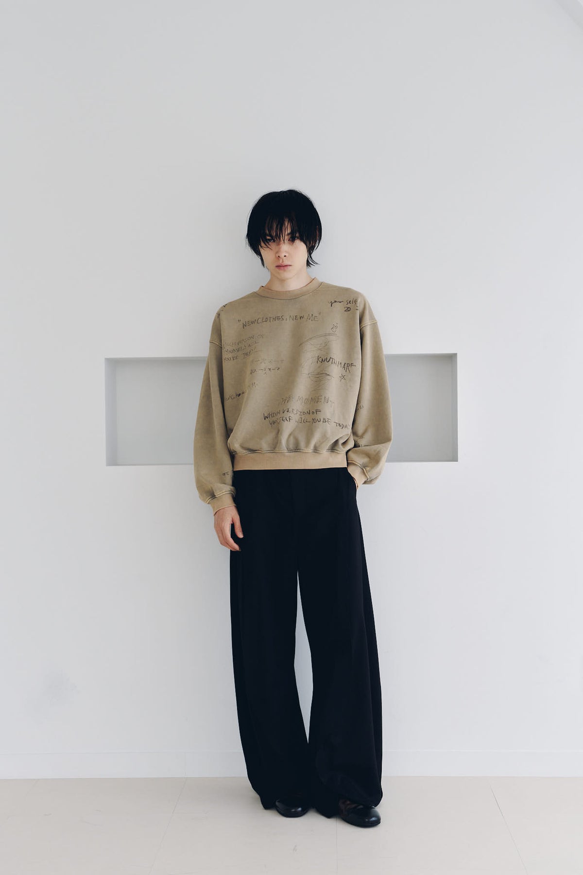 message sweatshirt(unisex)/beige