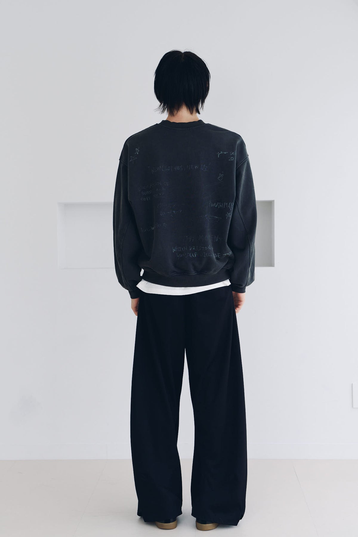 message sweatshirt(unisex)/charcoal