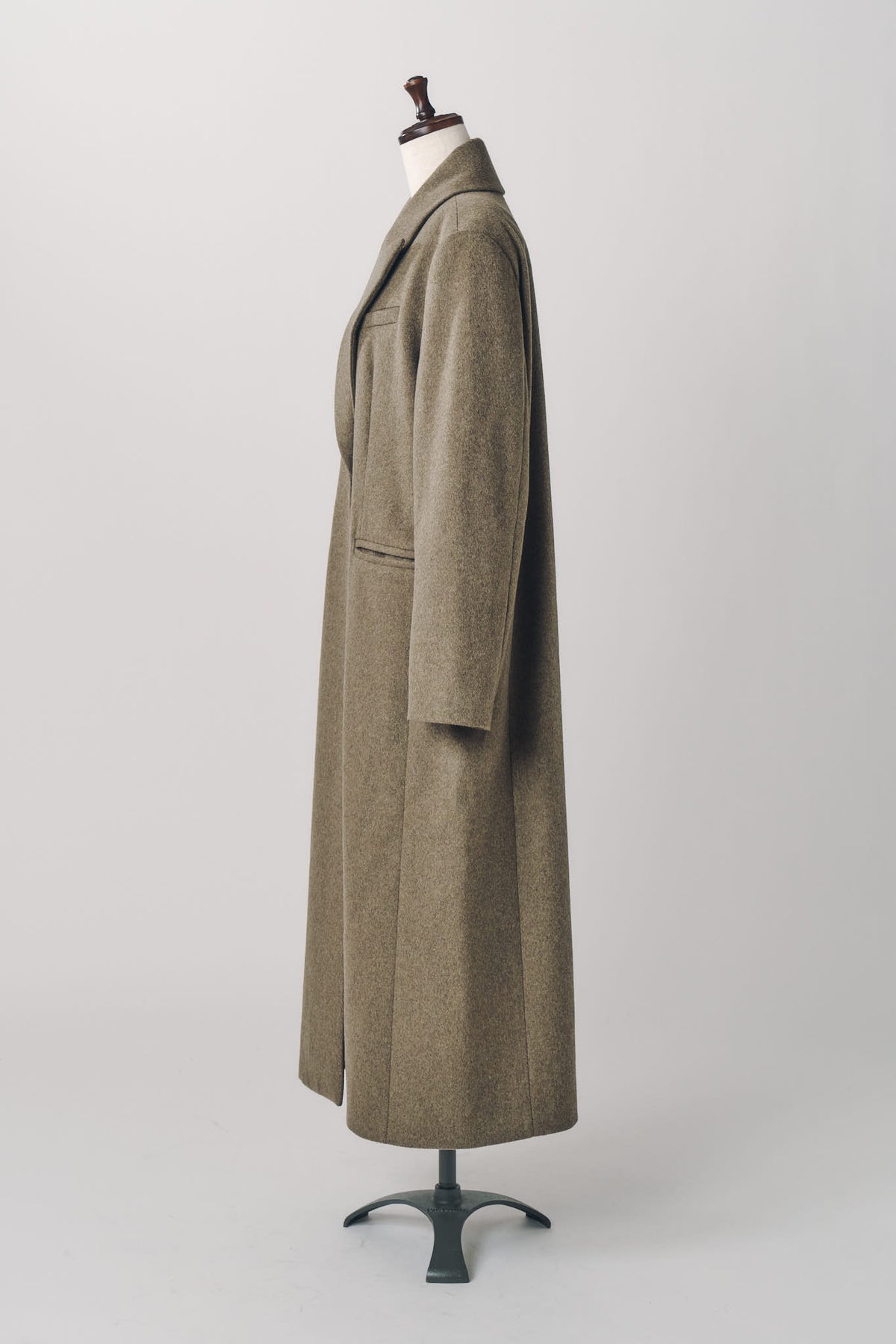 single-breasted long coat/beige