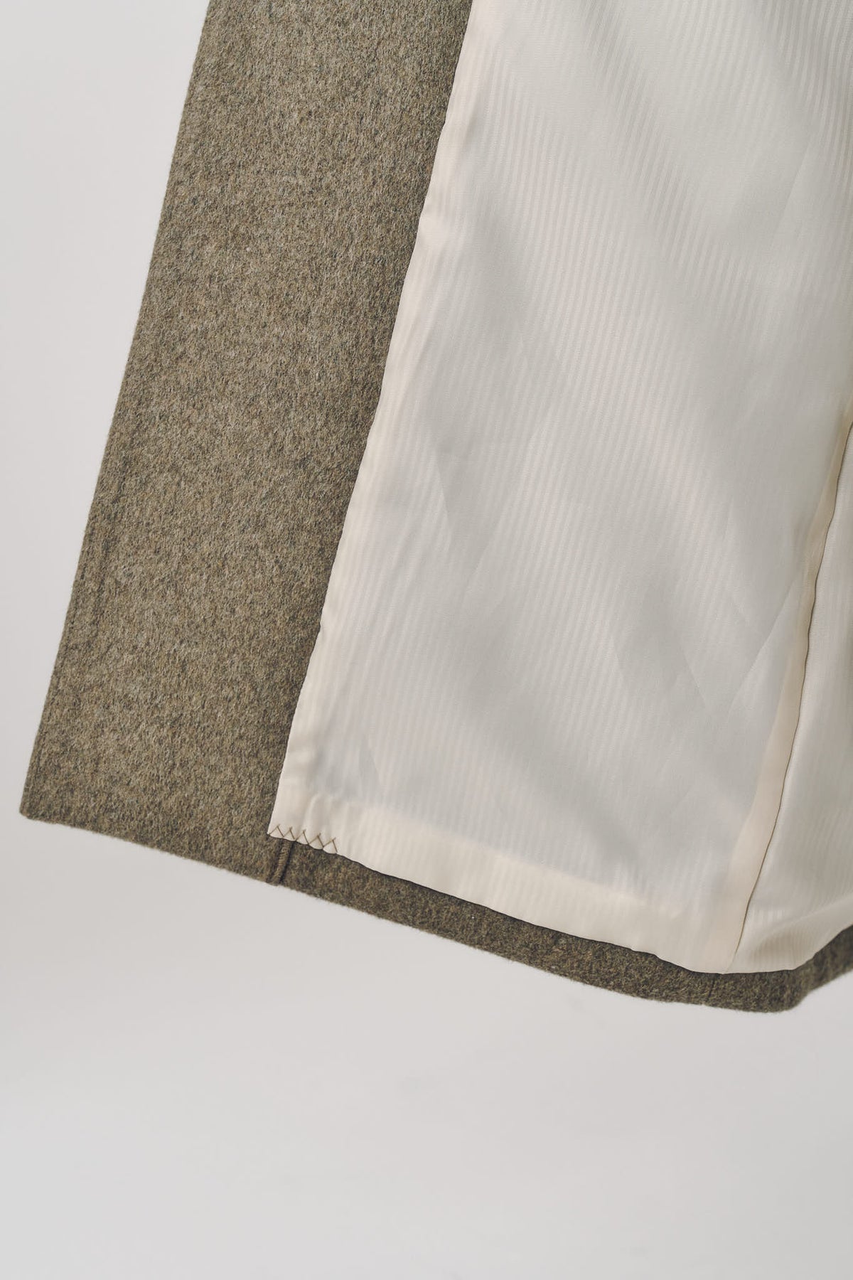 single-breasted long coat/beige