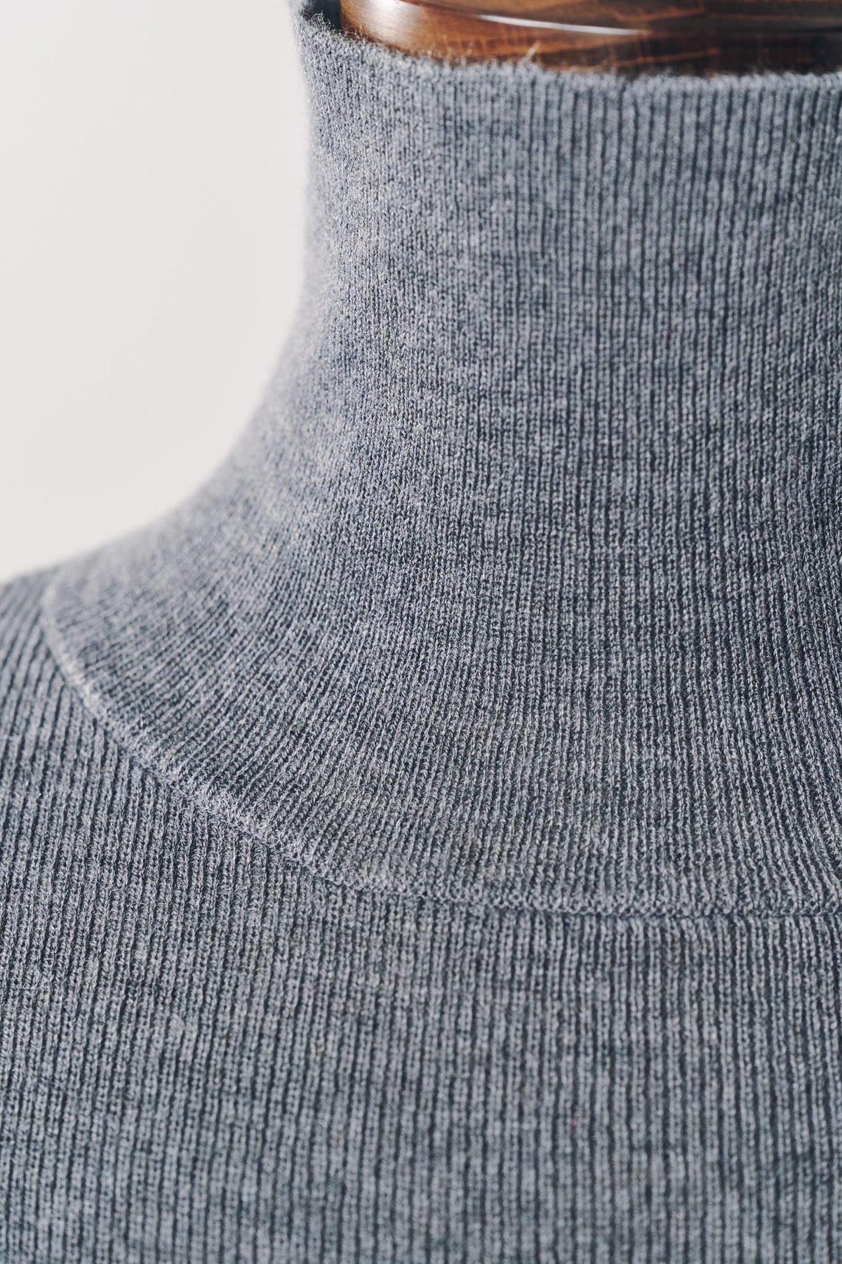 frill high neck knit/gray