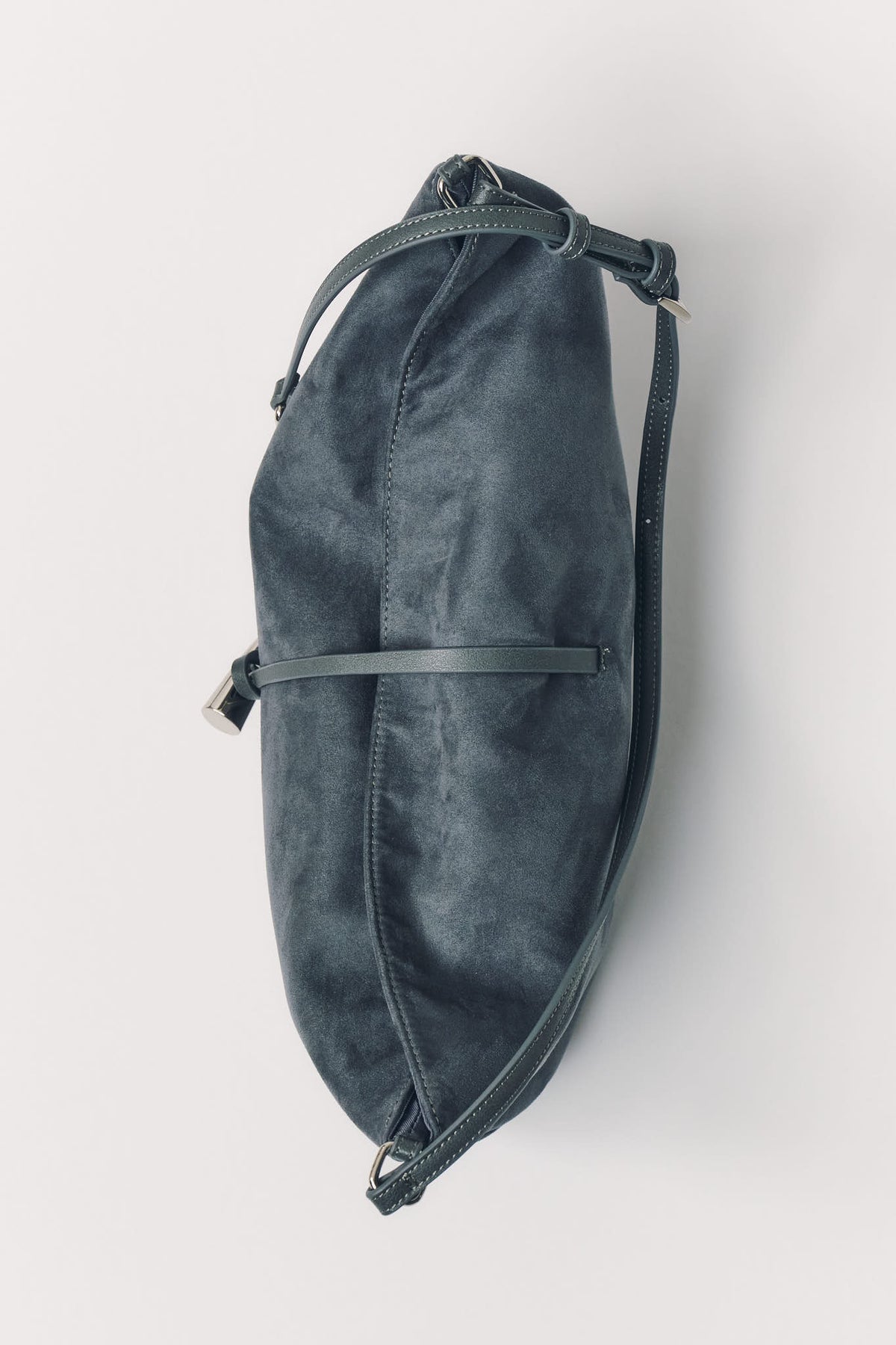 toggle suede bag/2color