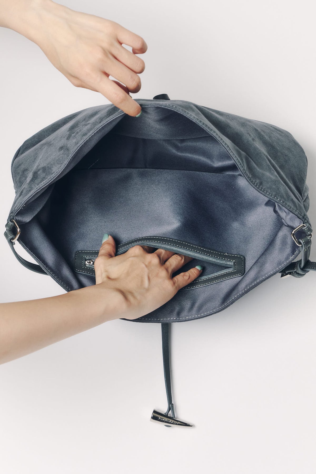 toggle suede bag/2color