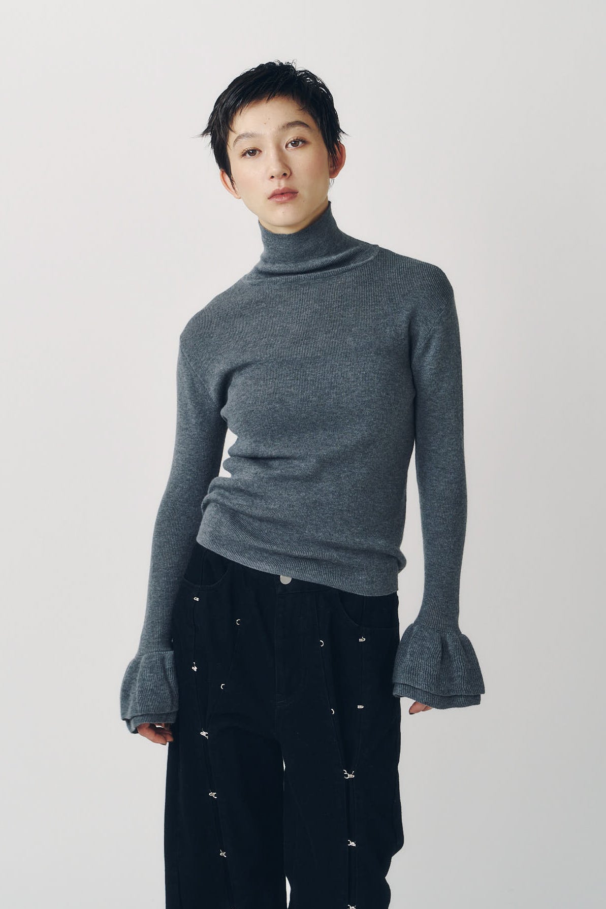 frill high neck knit/gray