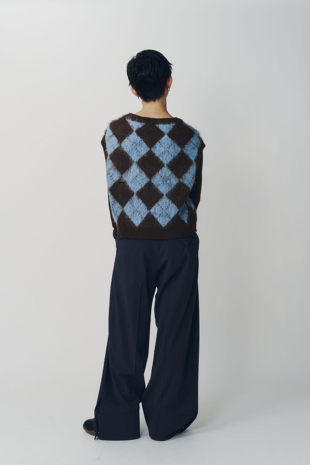 argyle knit vest/brown