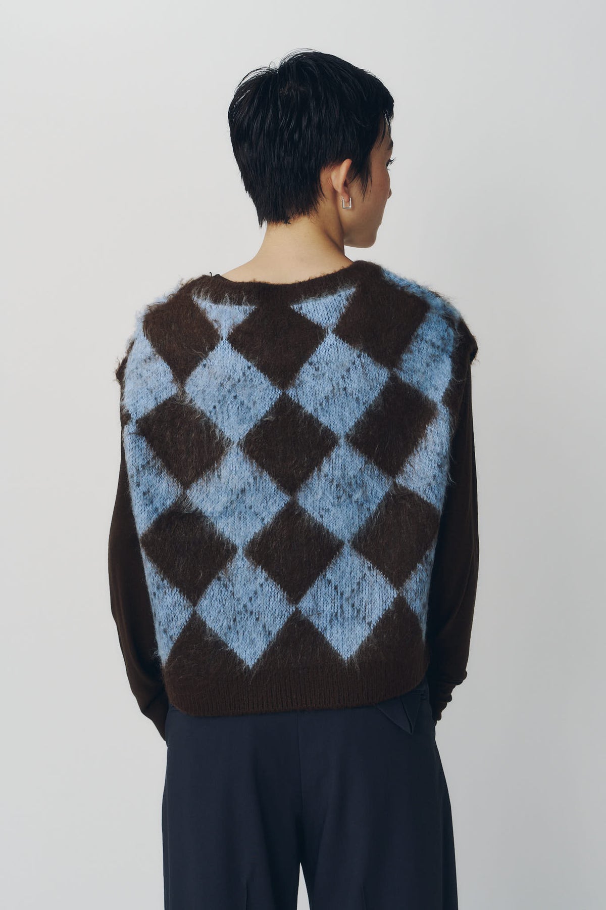 argyle knit vest/brown