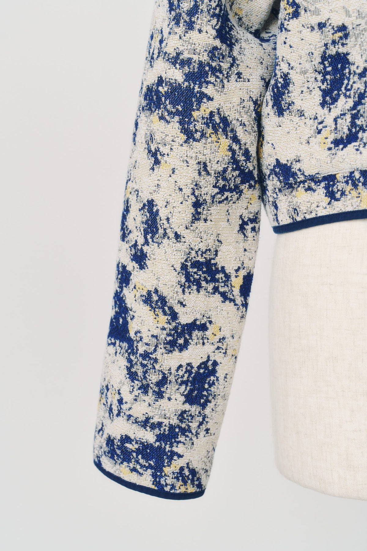 cropped gobelin shirt/blue