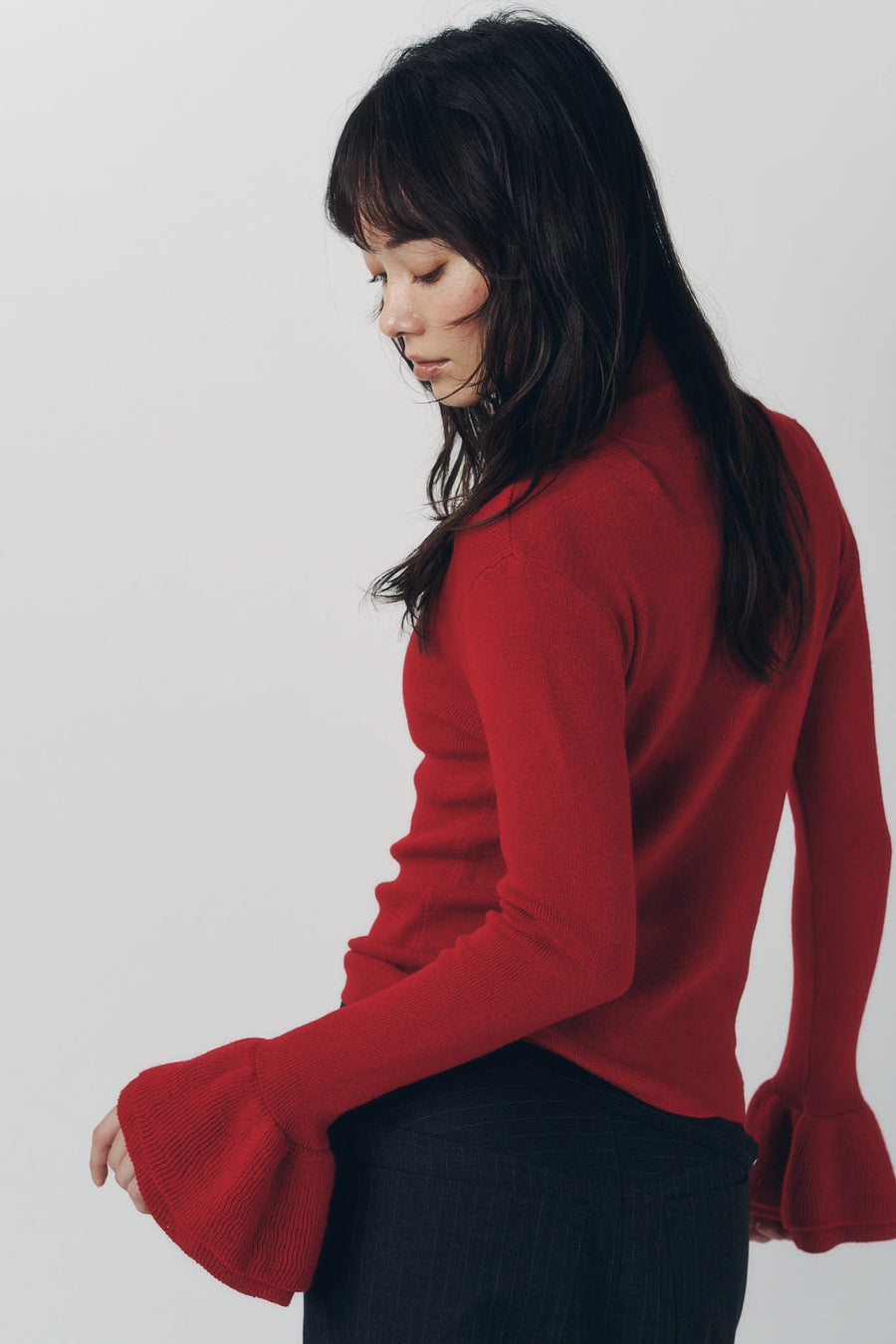 frill high neck knit/red