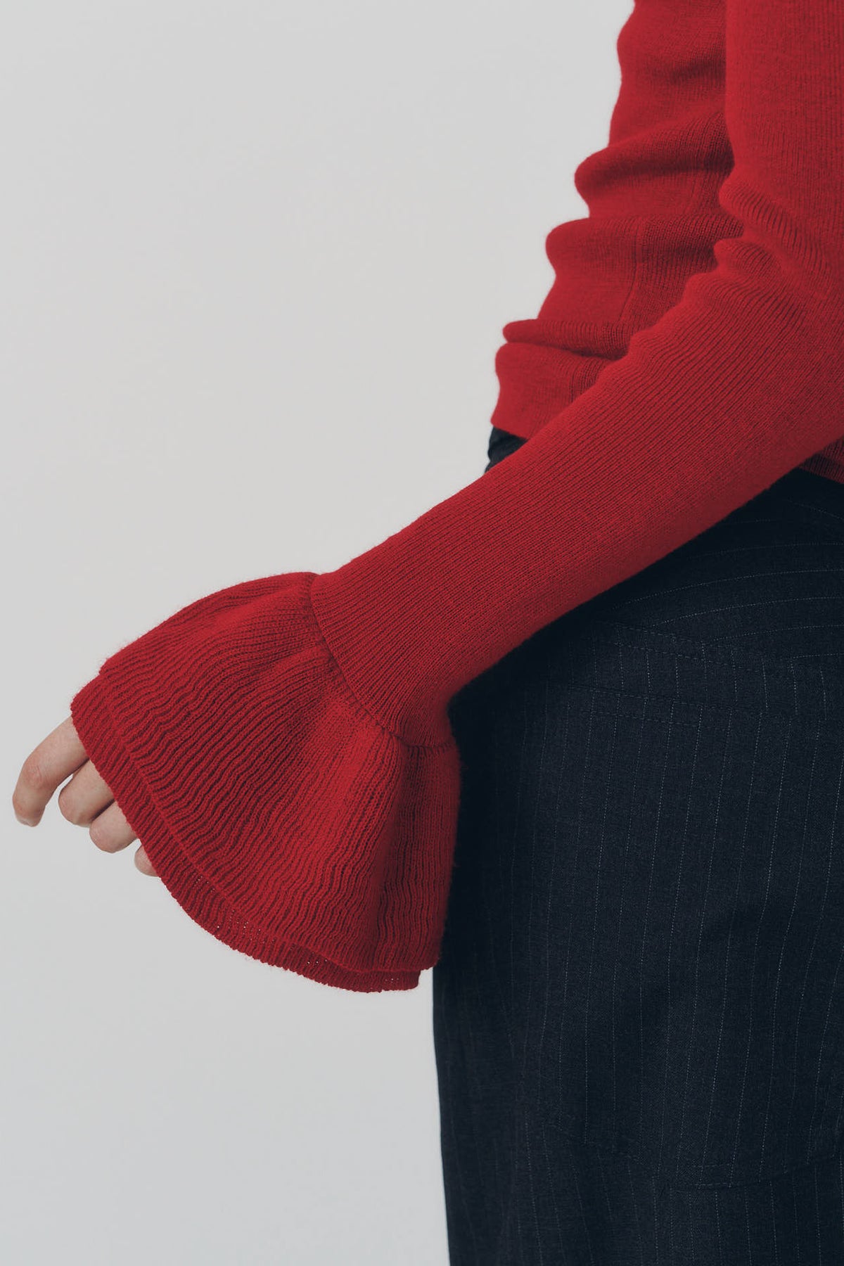 frill high neck knit/red