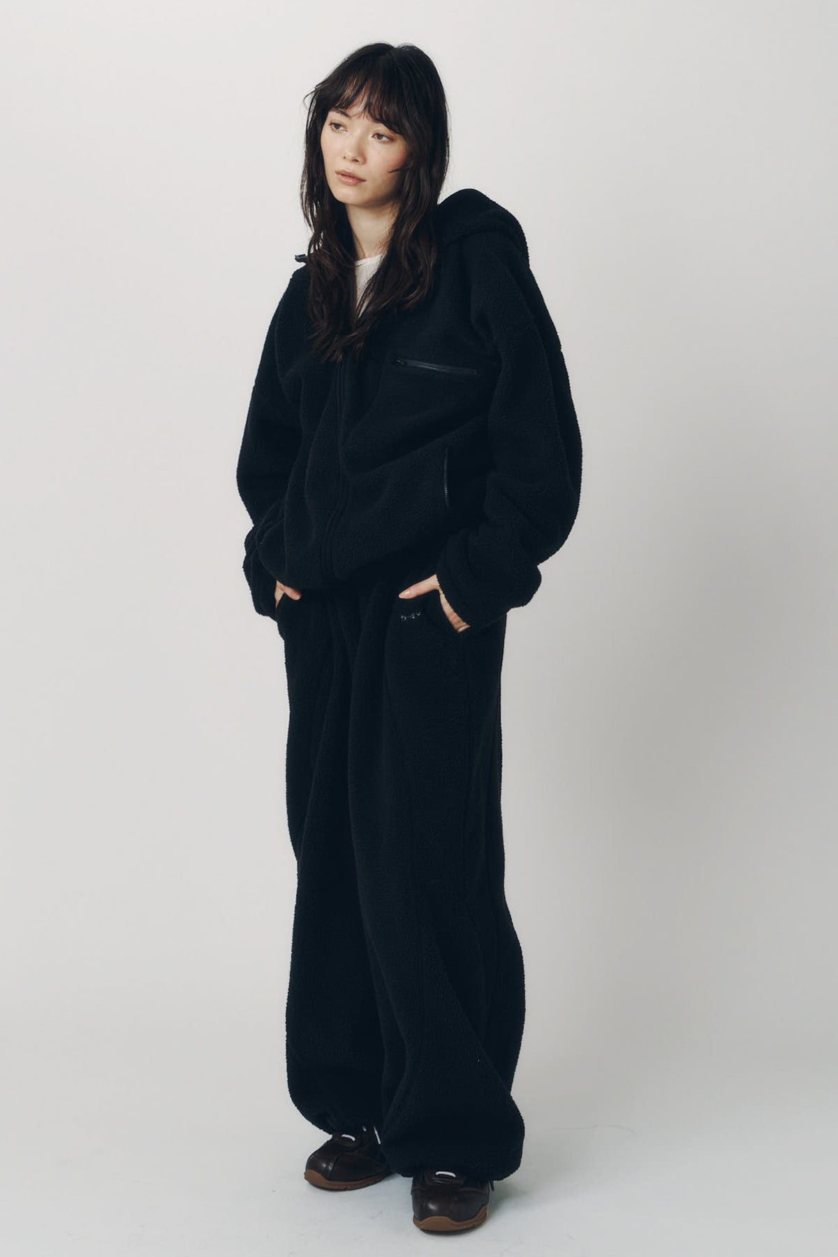 curved zip boa hoodie(unisex)/black