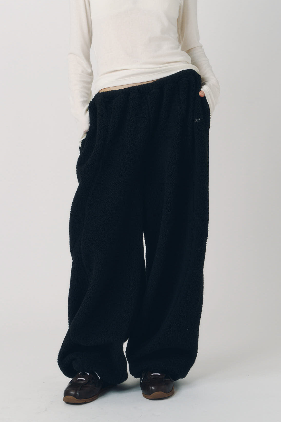 switching boa pants(unisex)/black