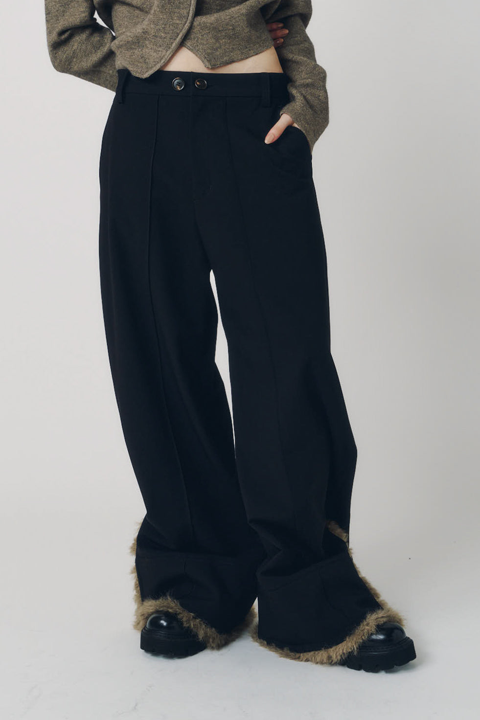 double hem fur trousers(unisex)/blackfur