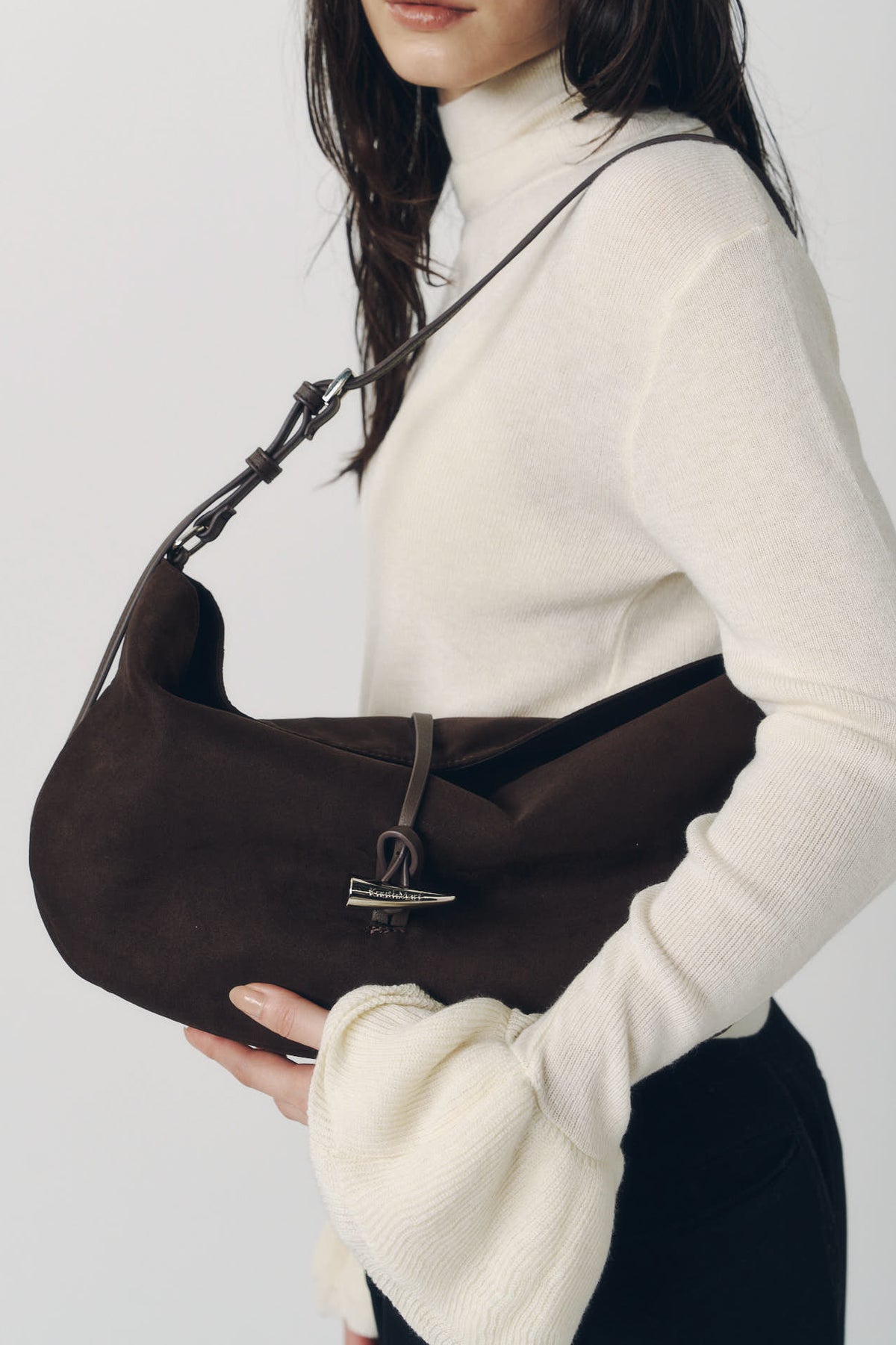 toggle suede bag/2color