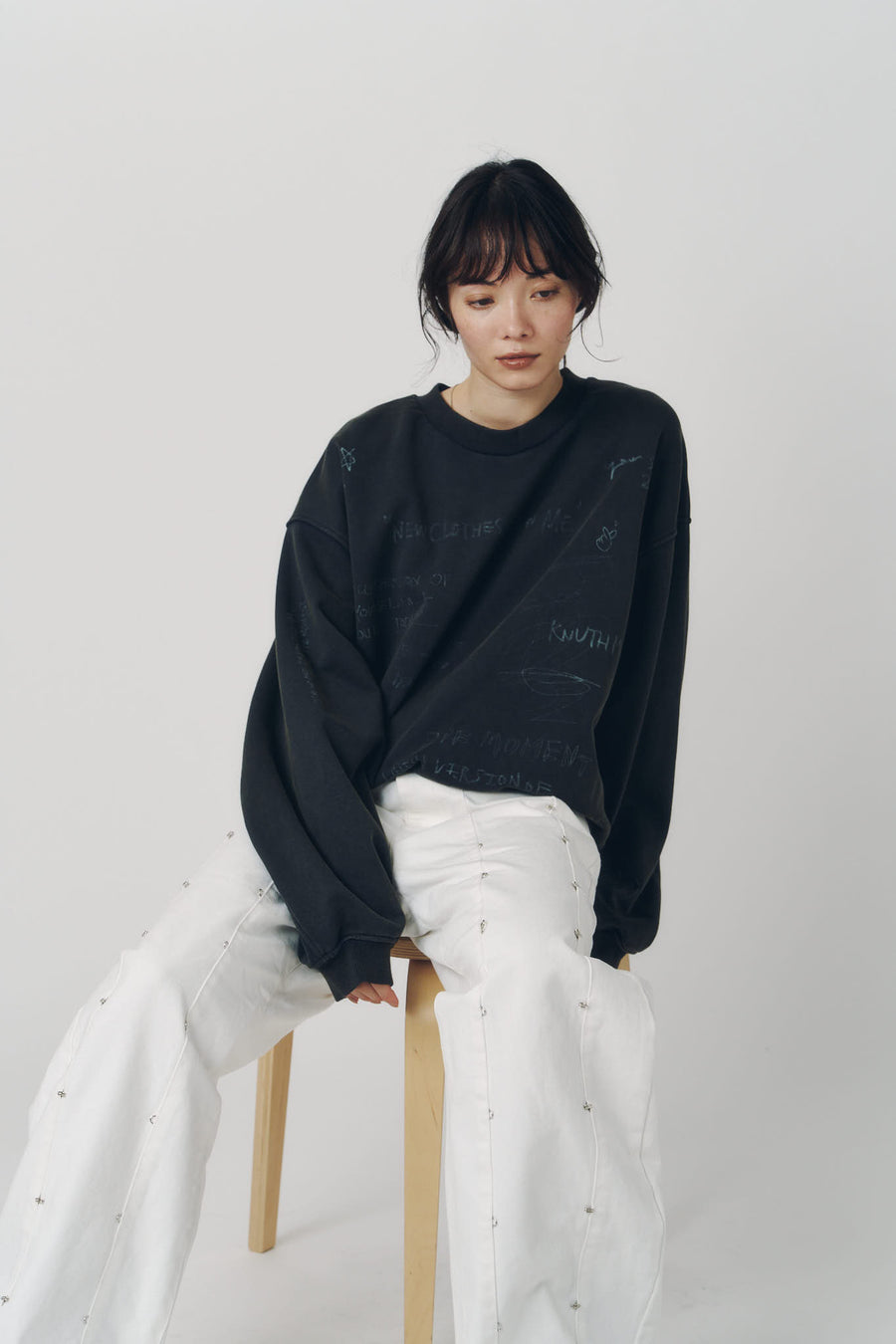 message sweatshirt(unisex)/charcoal
