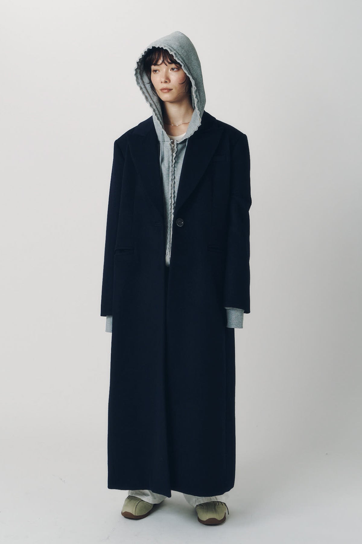 single-breasted long coat/navy