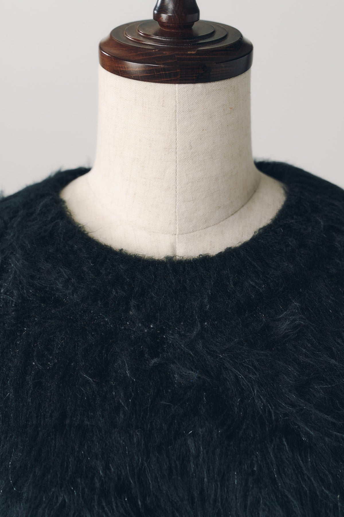 2way shaggy flower knit(unisex)/black