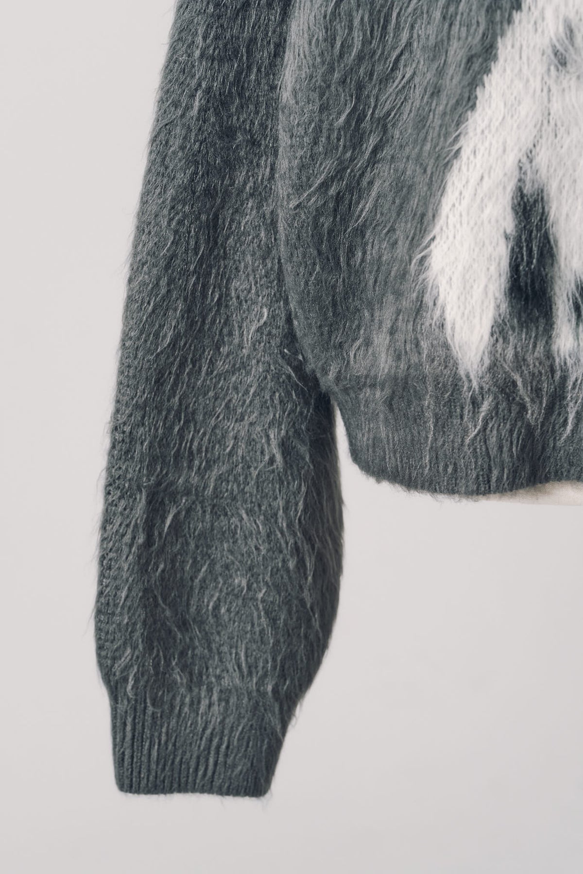 dalmatian shaggy knit(unisex)/gray