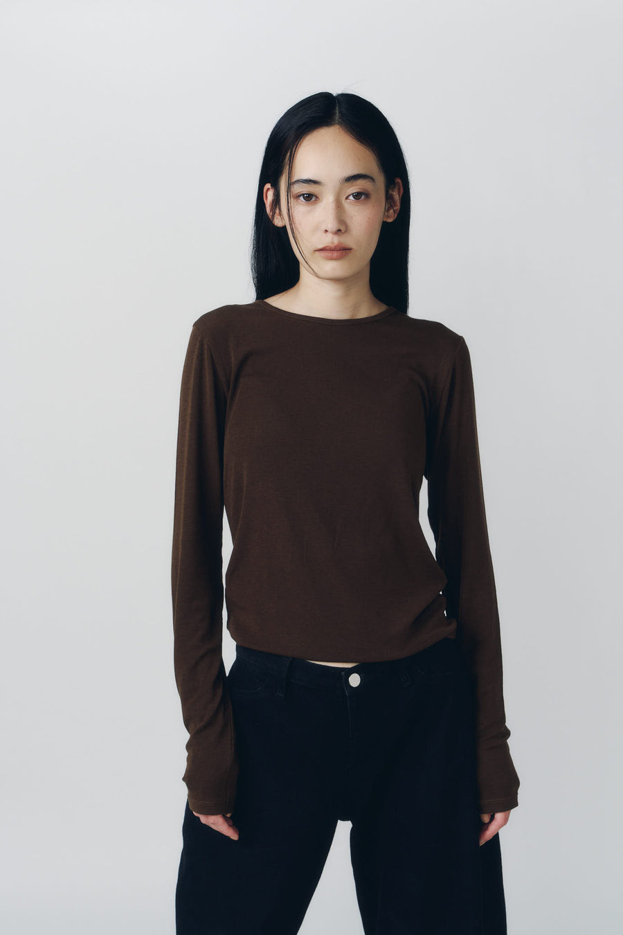 basic fitted pack tee/brown