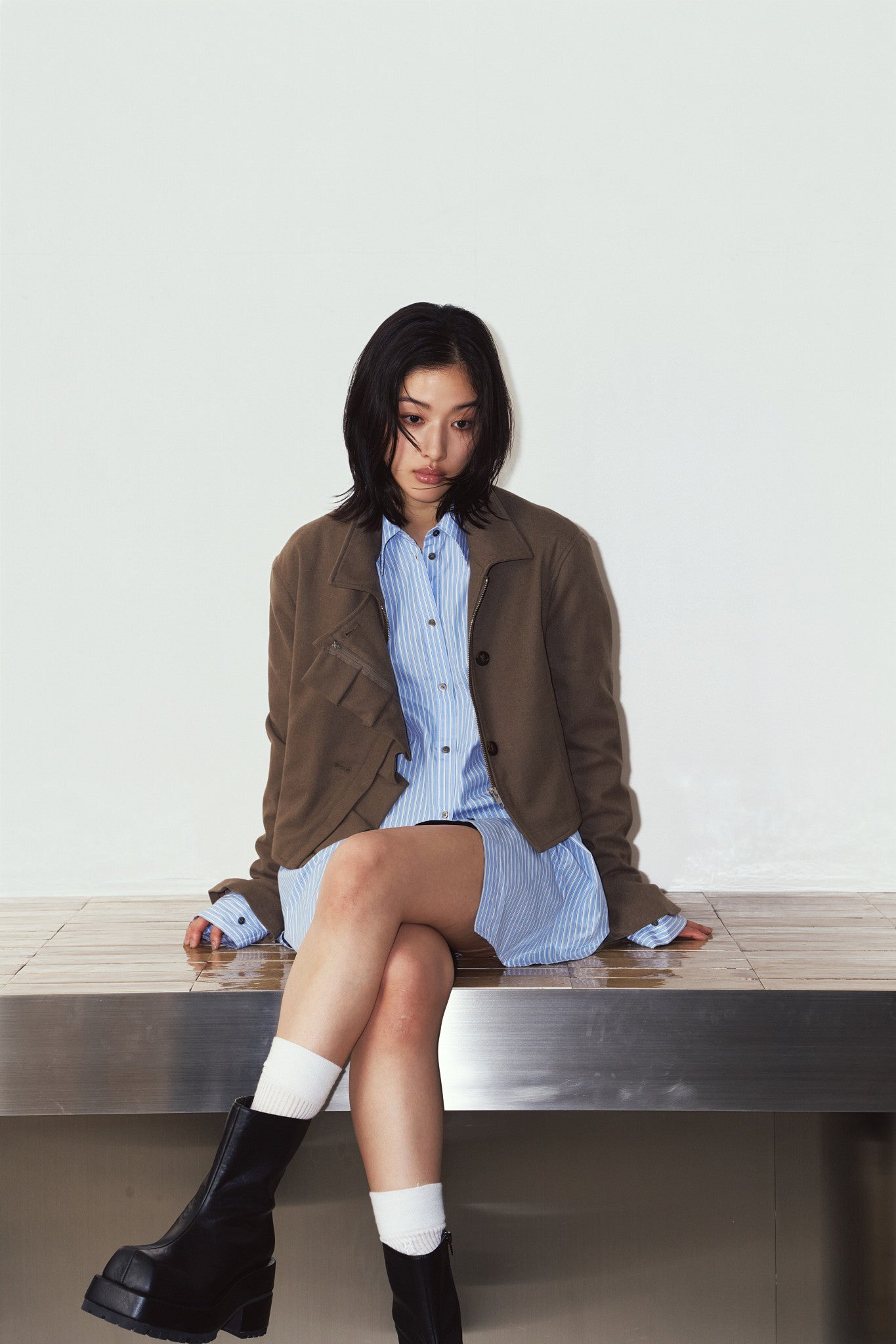 2way cropped frill jacket/beige
