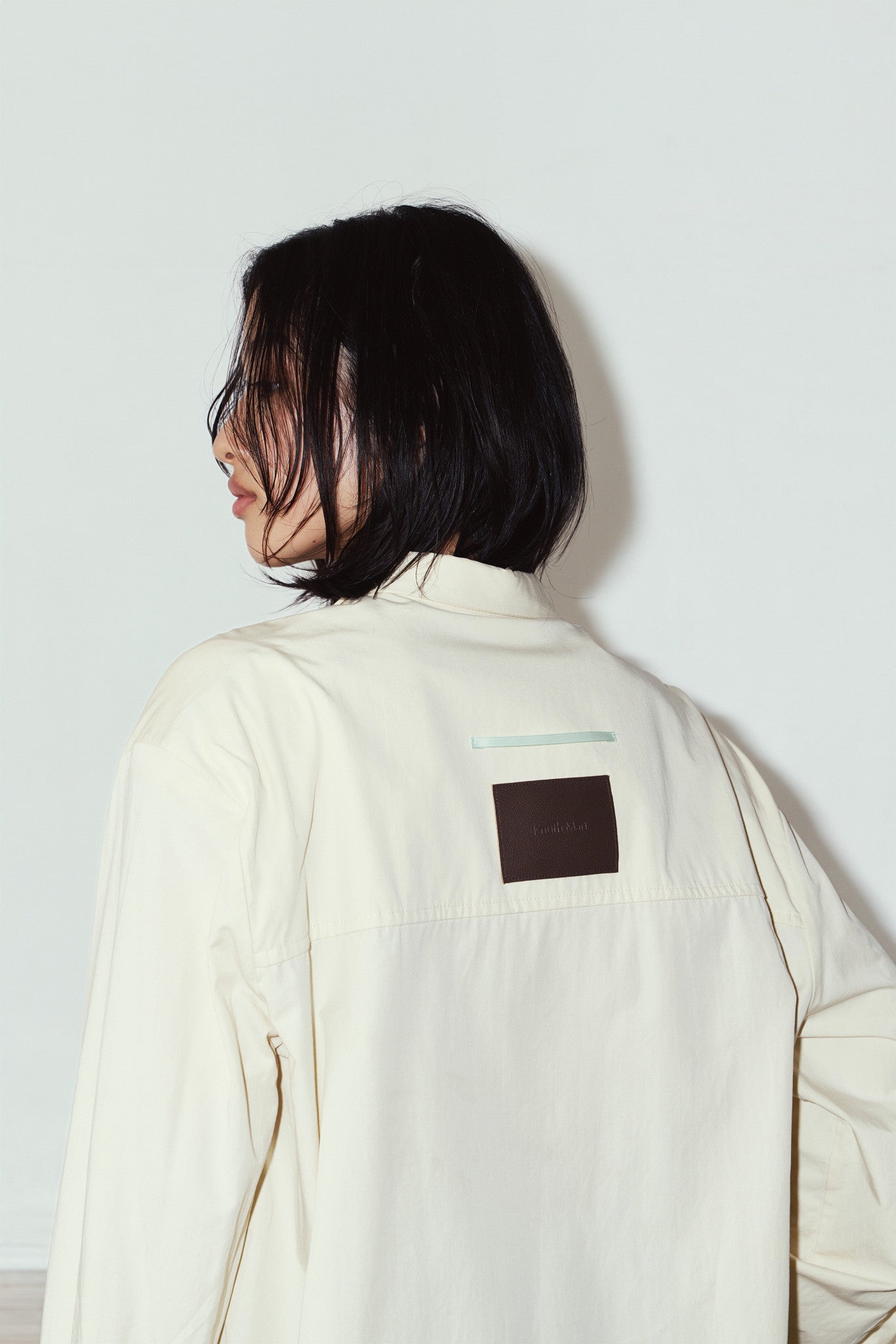 label over shirt(unisex)/yellow