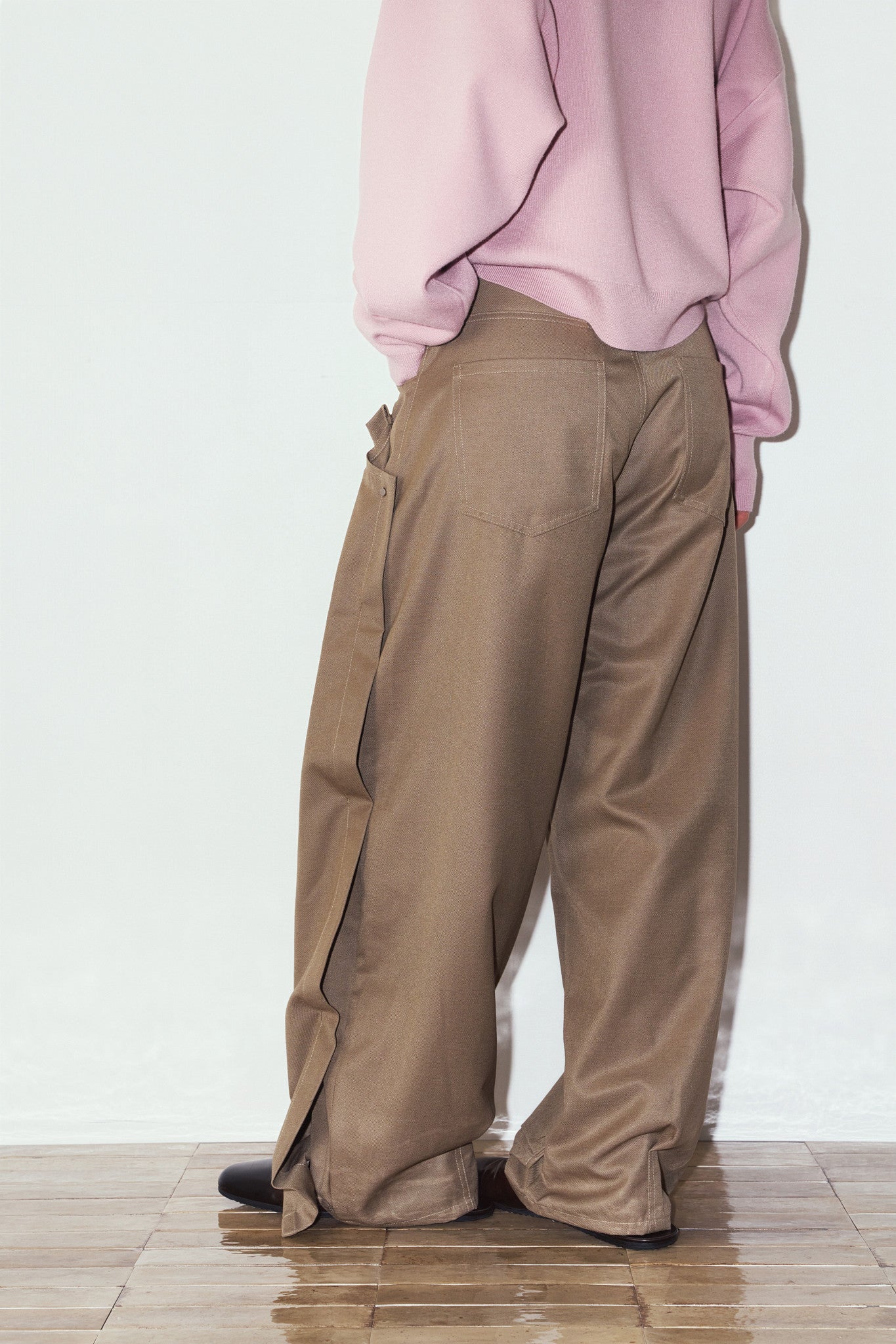 cling draped  pants(unisex)/brown