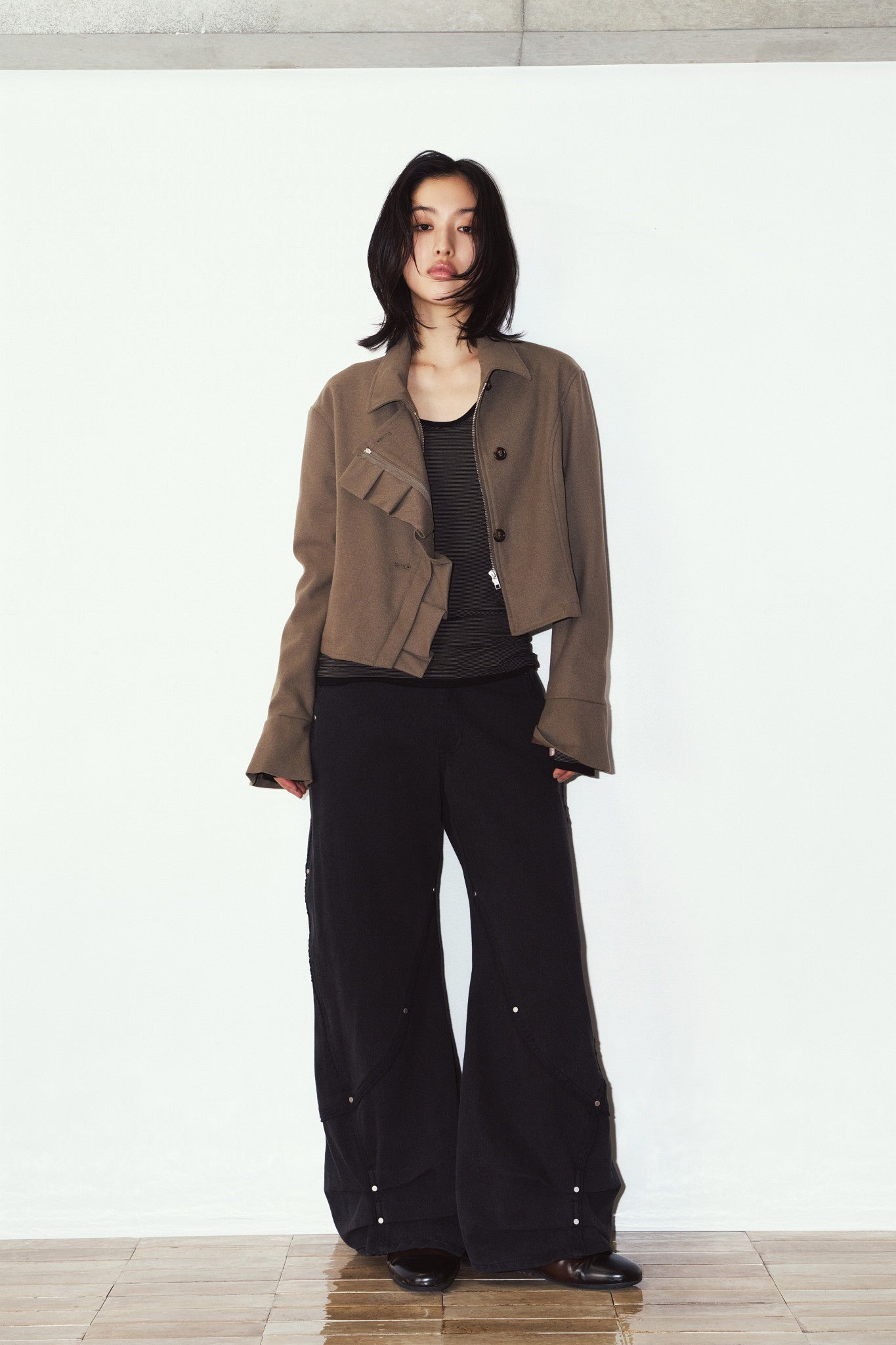 2way cropped frill jacket/beige