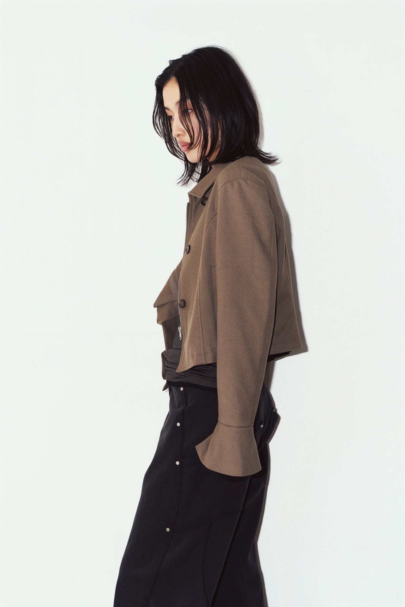 2way cropped frill jacket/beige