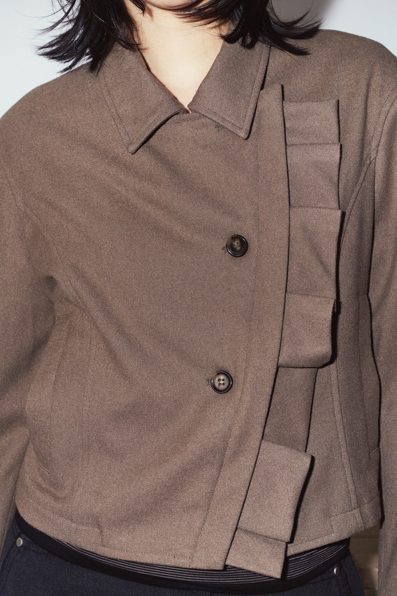 2way cropped frill jacket/beige
