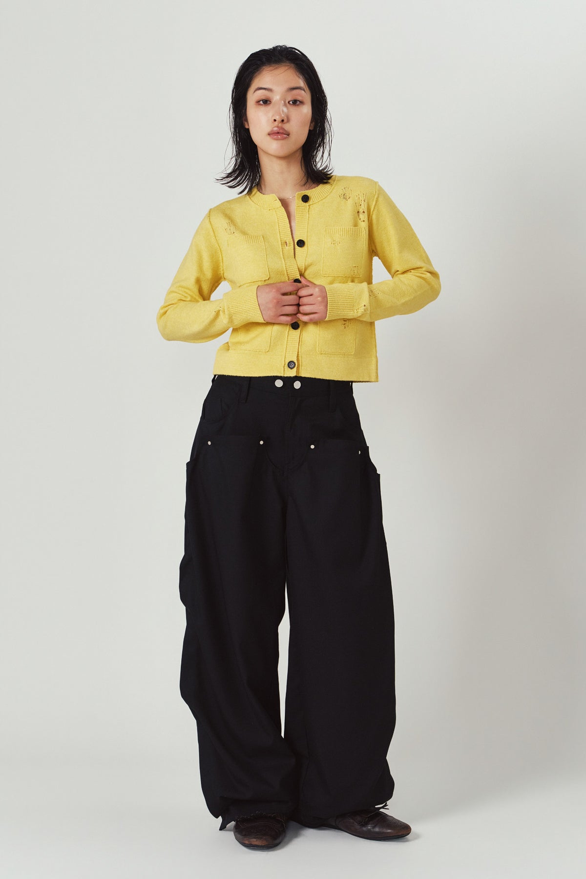 damaged pocket knit/yellow