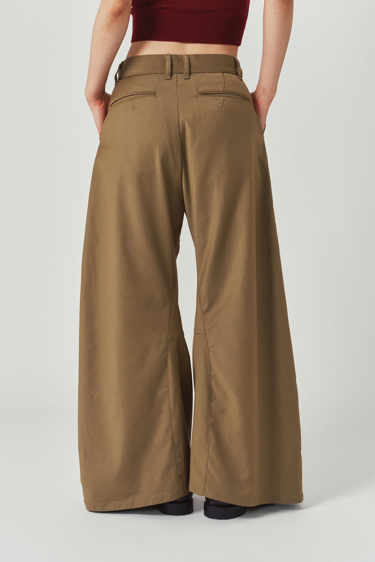pleated skirt pants/beige