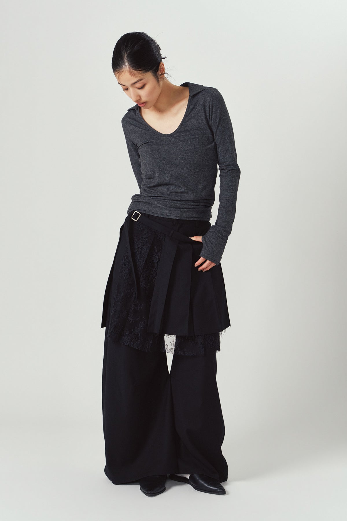 pleated skirt pants/black